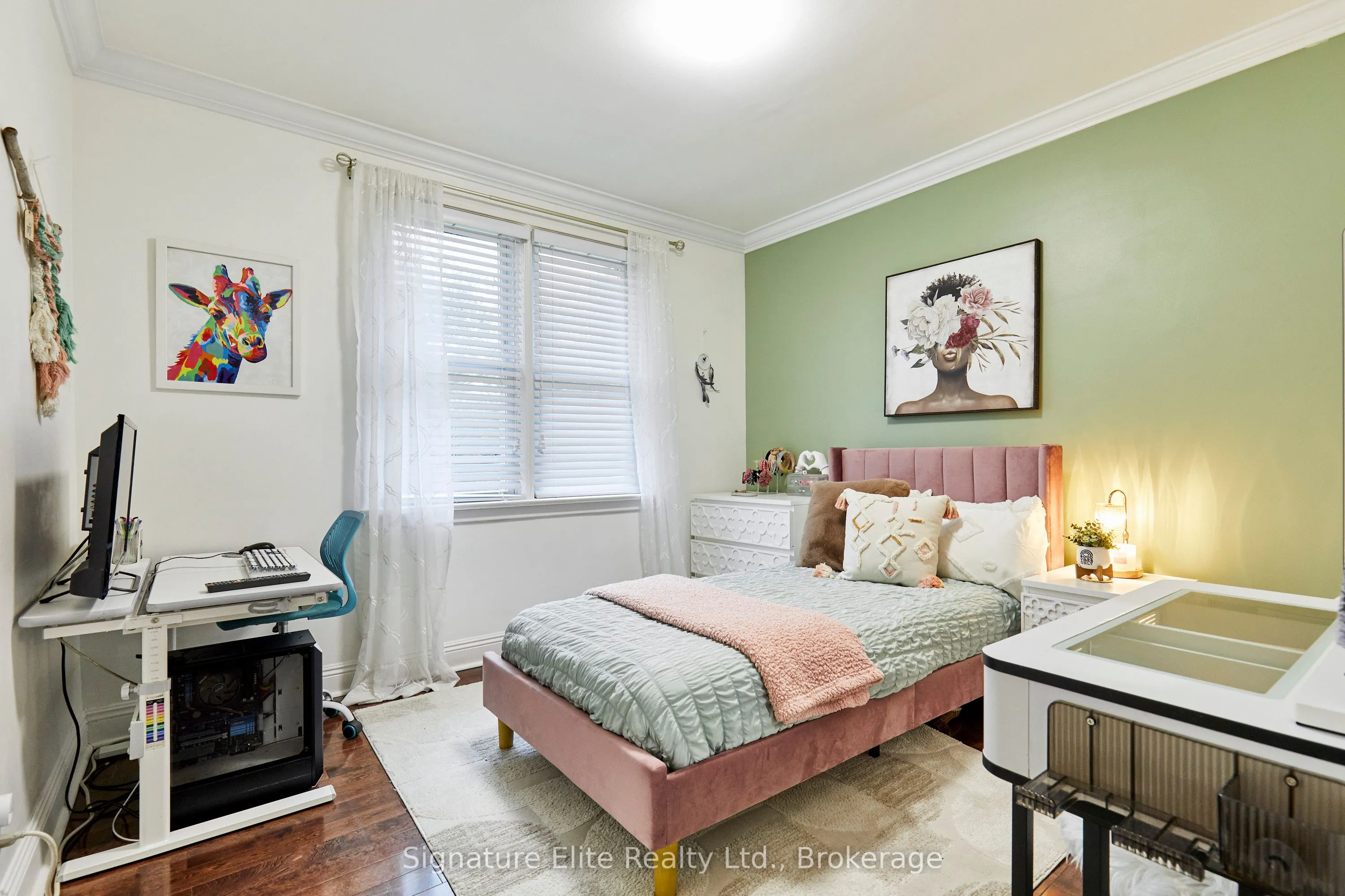 3 Kingsmere Crescent