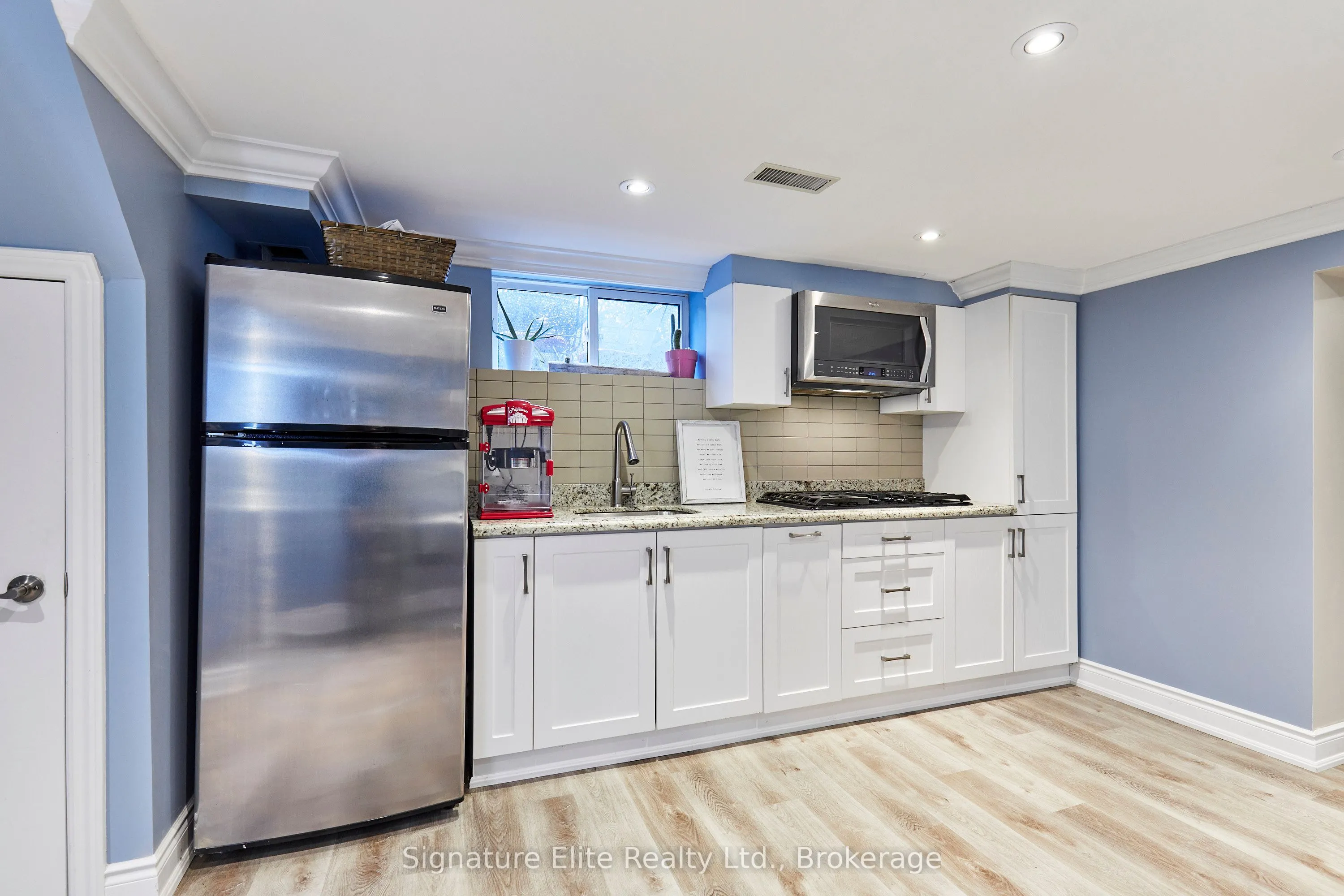 3 Kingsmere Crescent