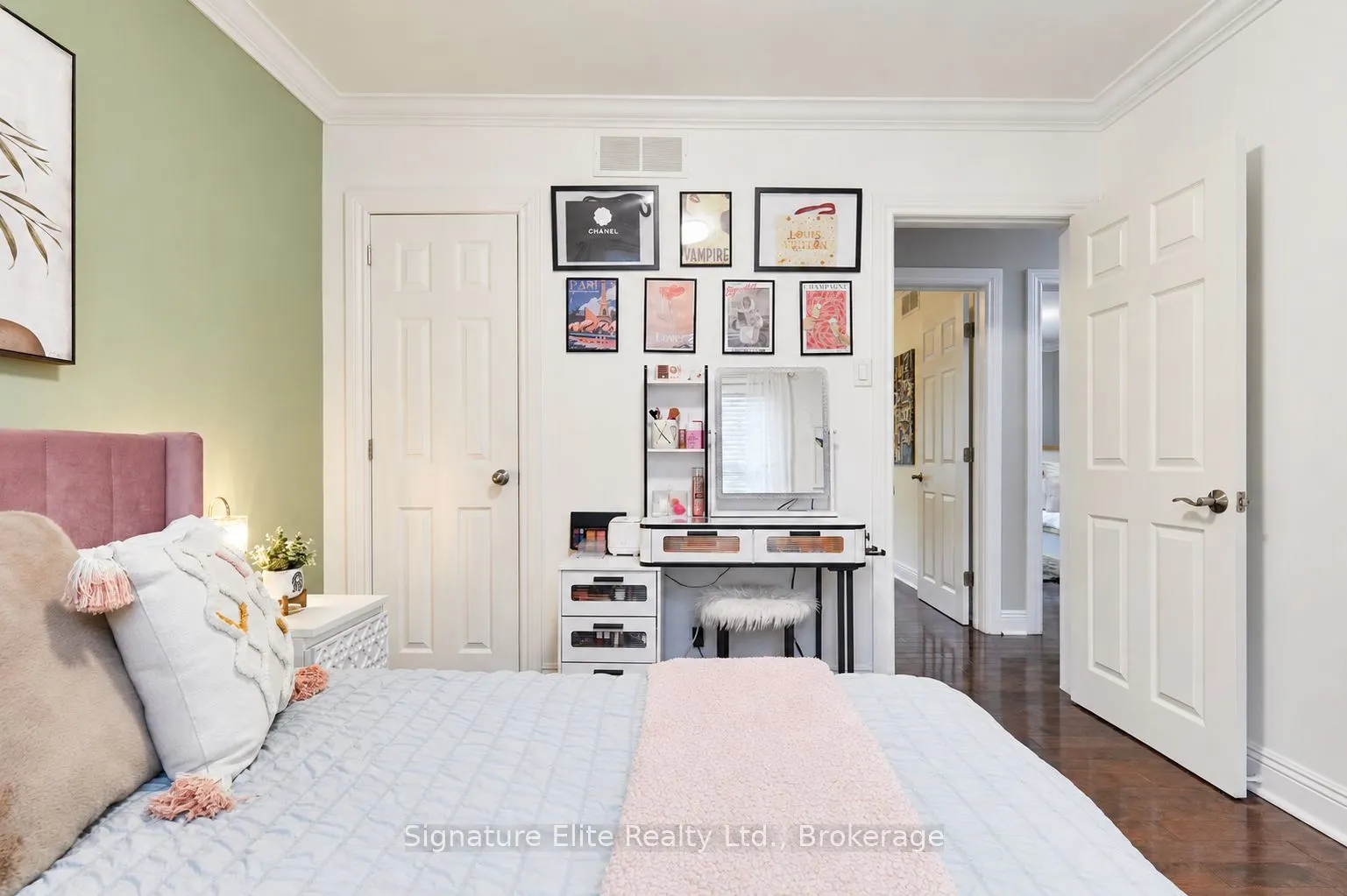 3 Kingsmere Crescent