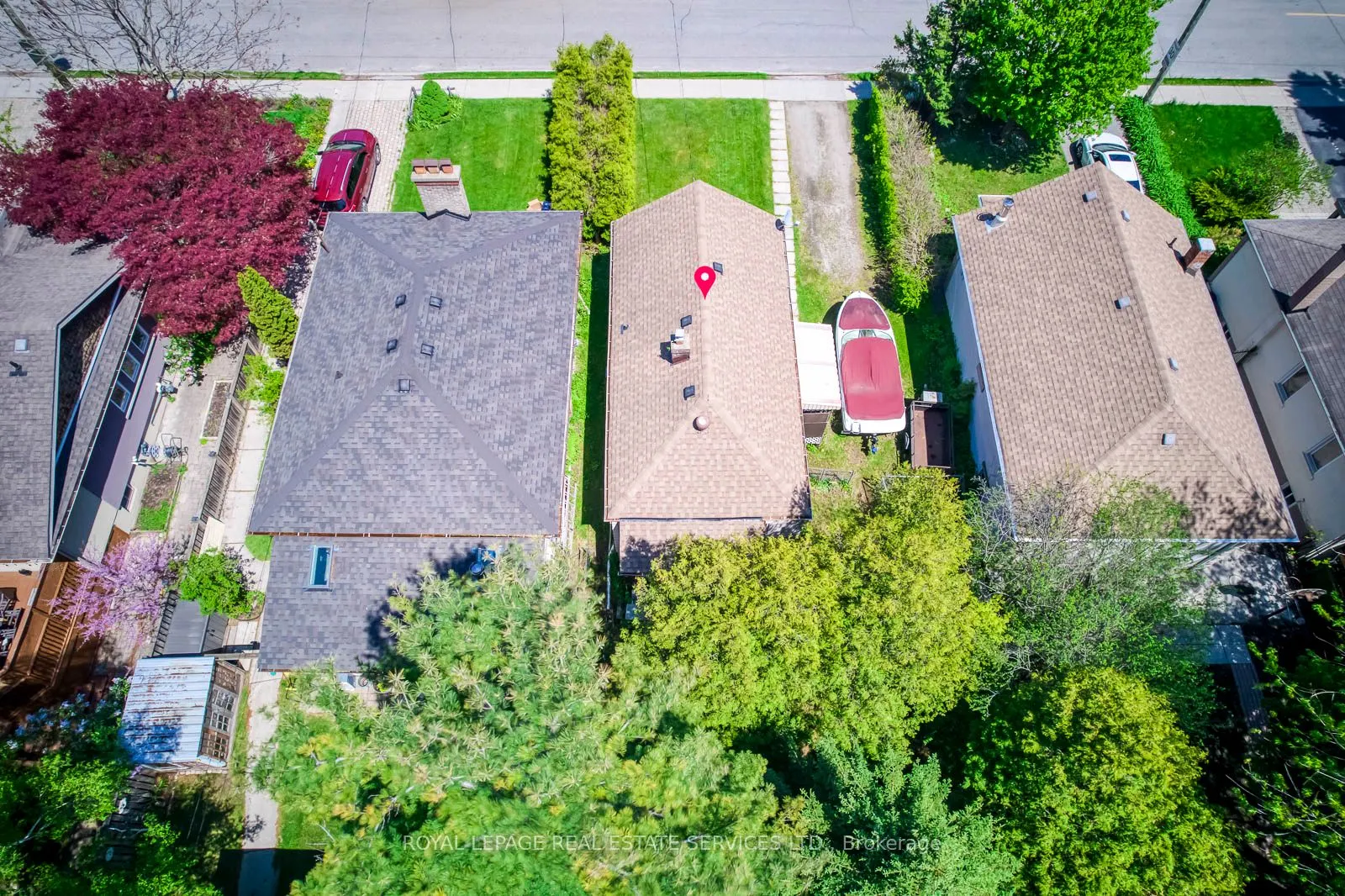 10 Thatcher Avenue