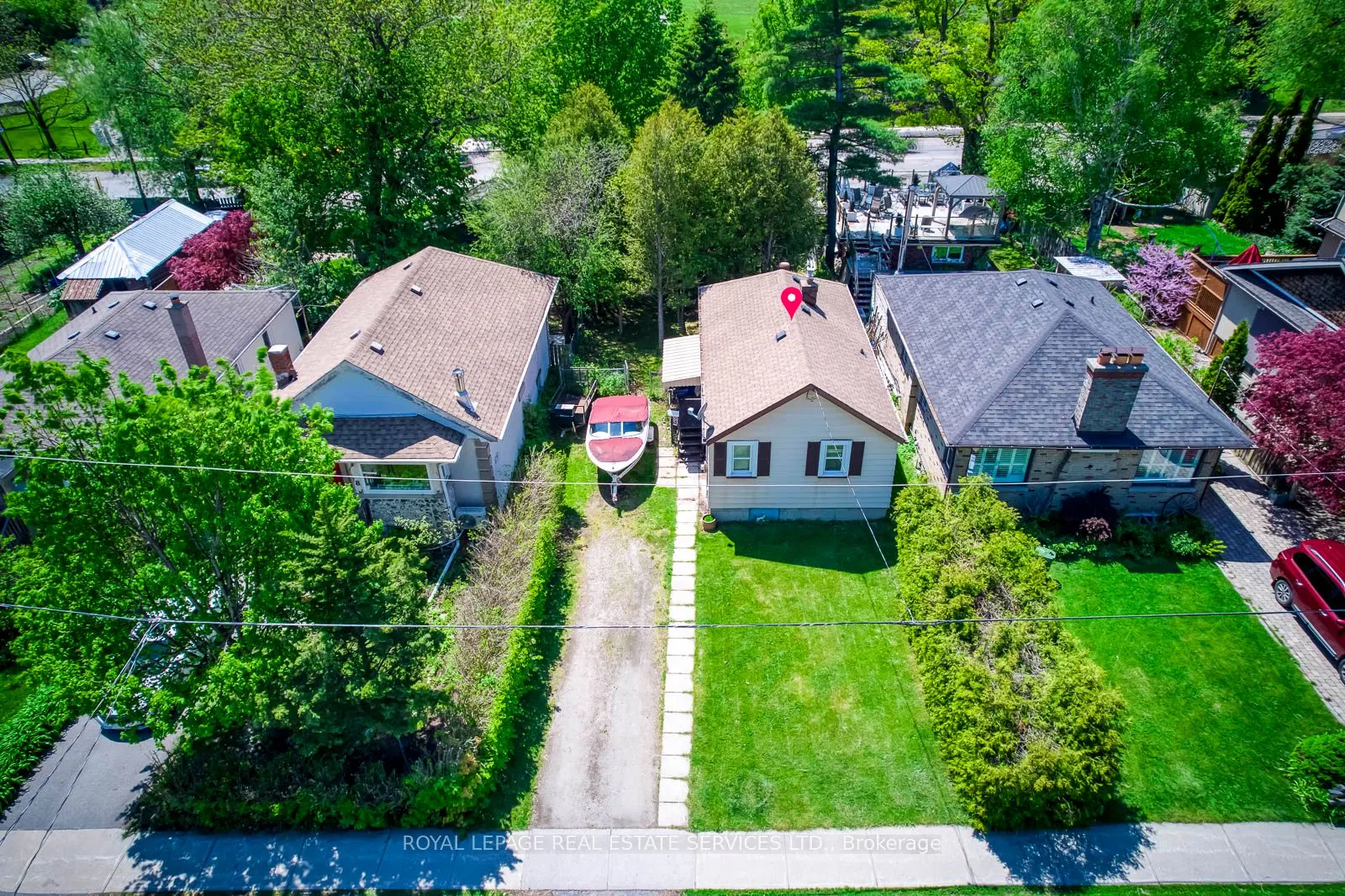10 Thatcher Avenue