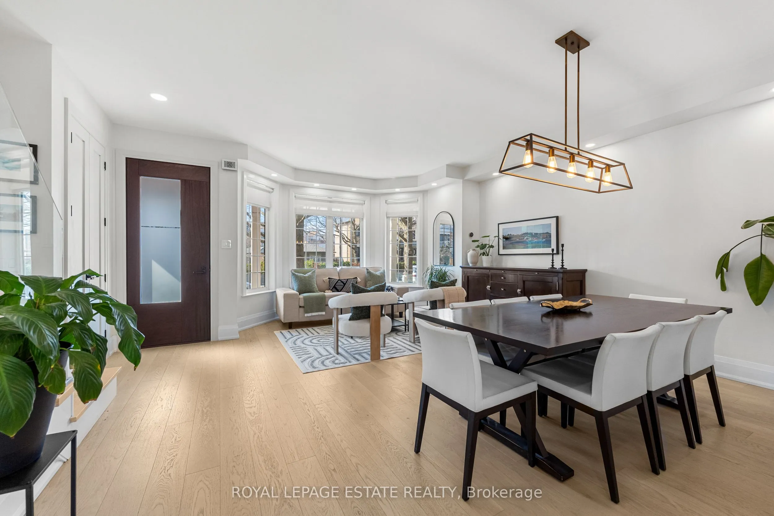 95 Boardwalk Drive