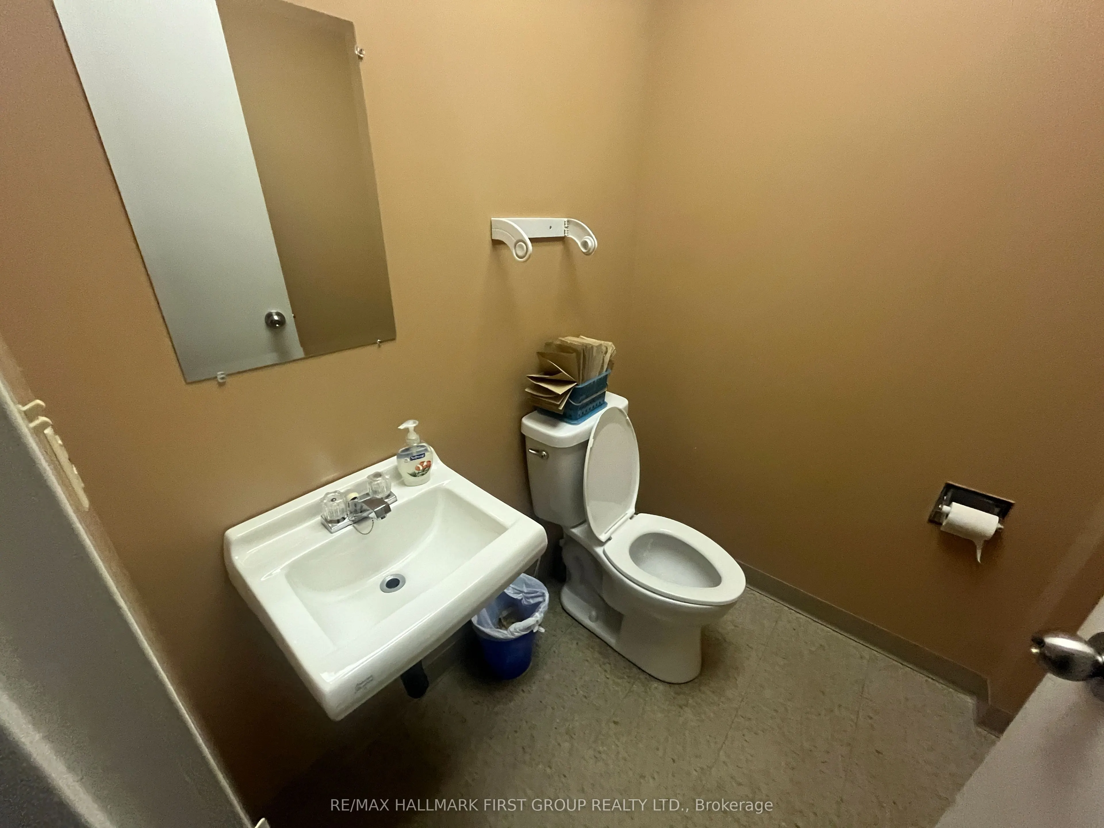 1815 Ironstone Manor #12