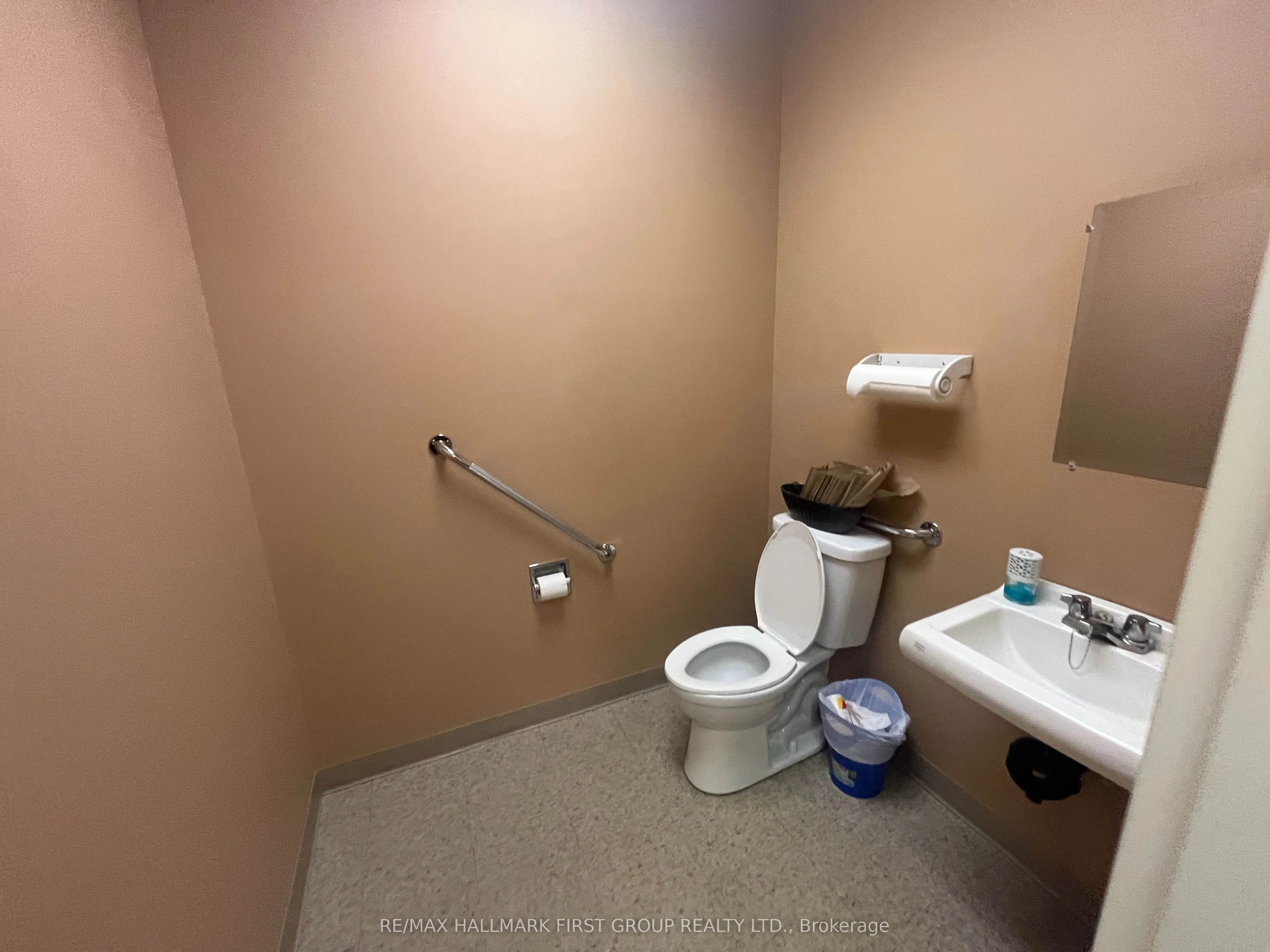 1815 Ironstone Manor #12