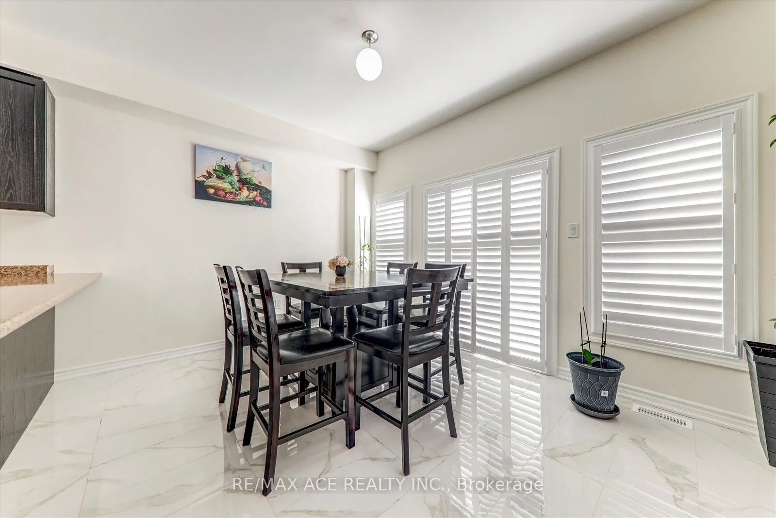 1152 Skyridge Boulevard
