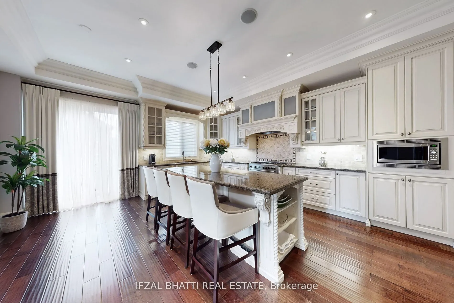 14 Glenview Road