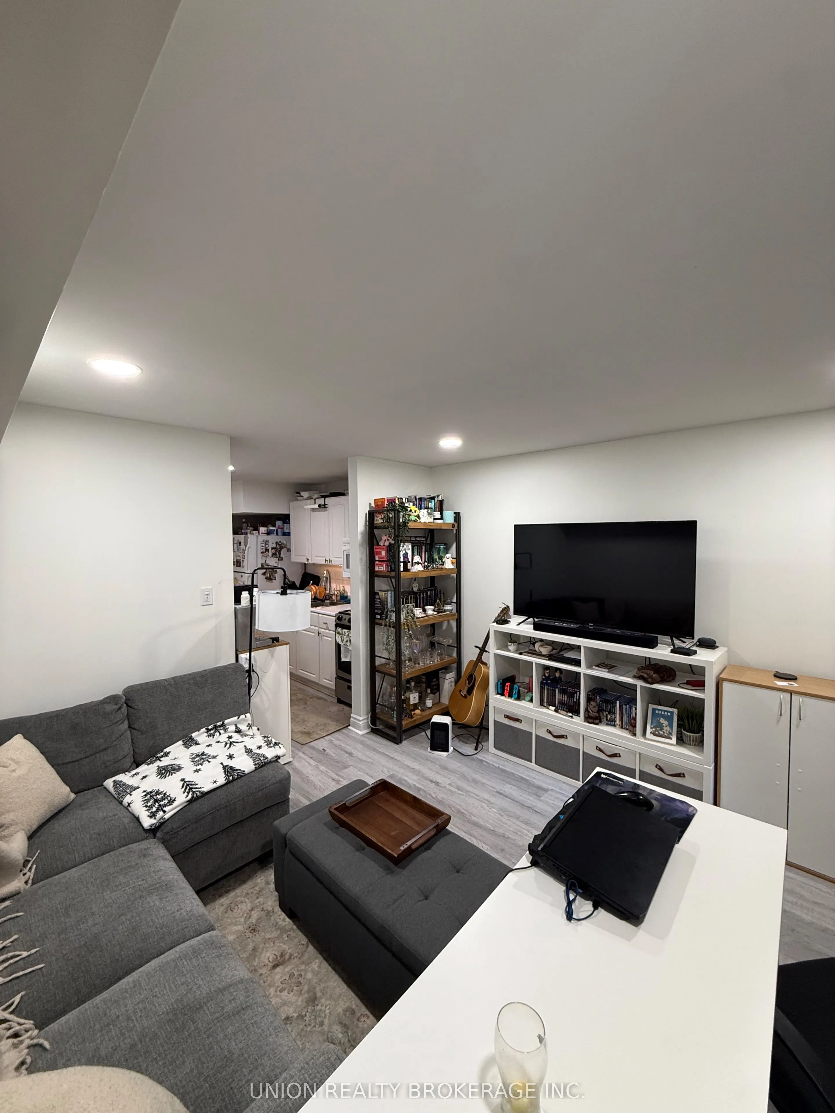 105A Gough Avenue #Lower