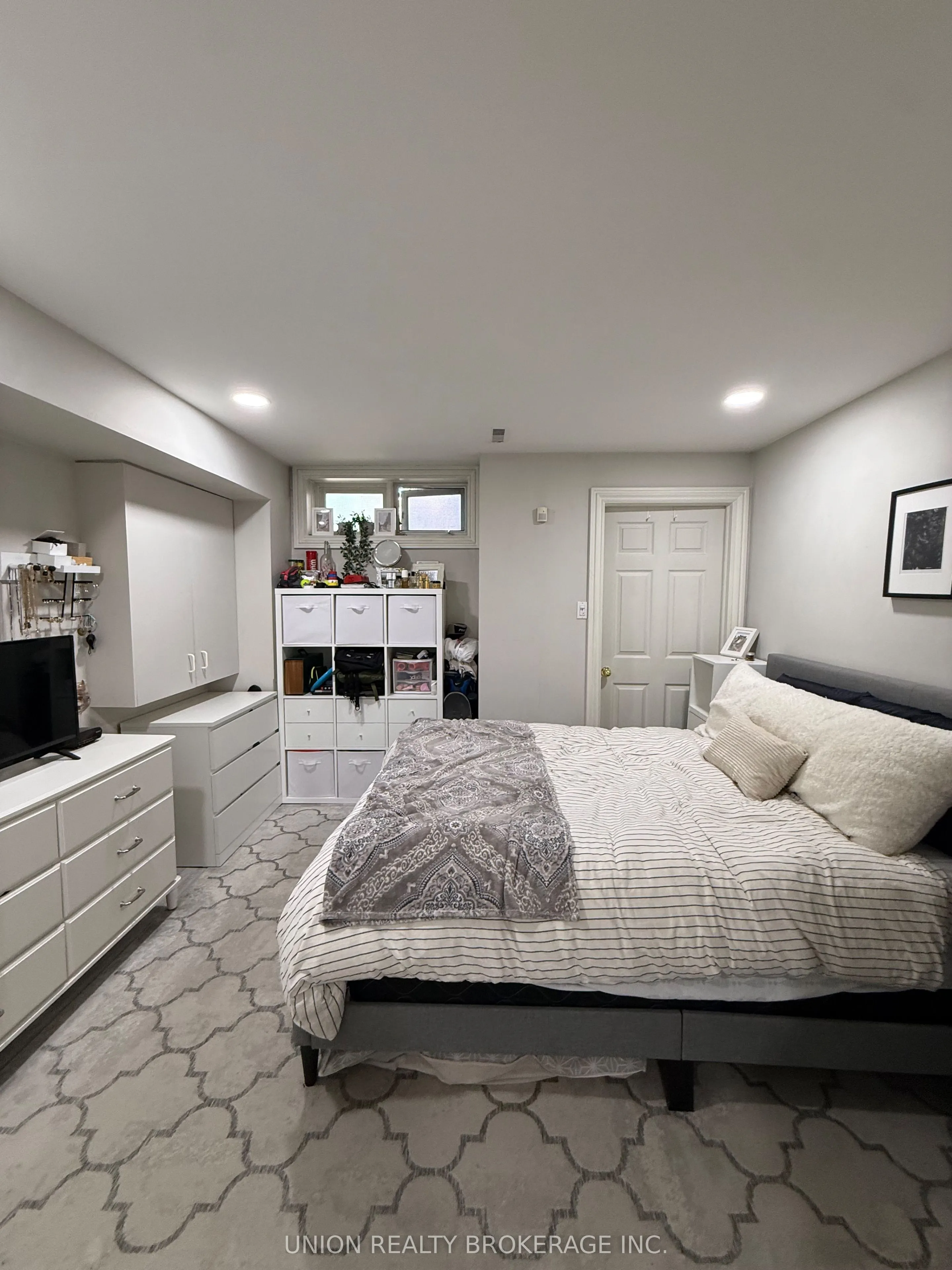105A Gough Avenue #Lower
