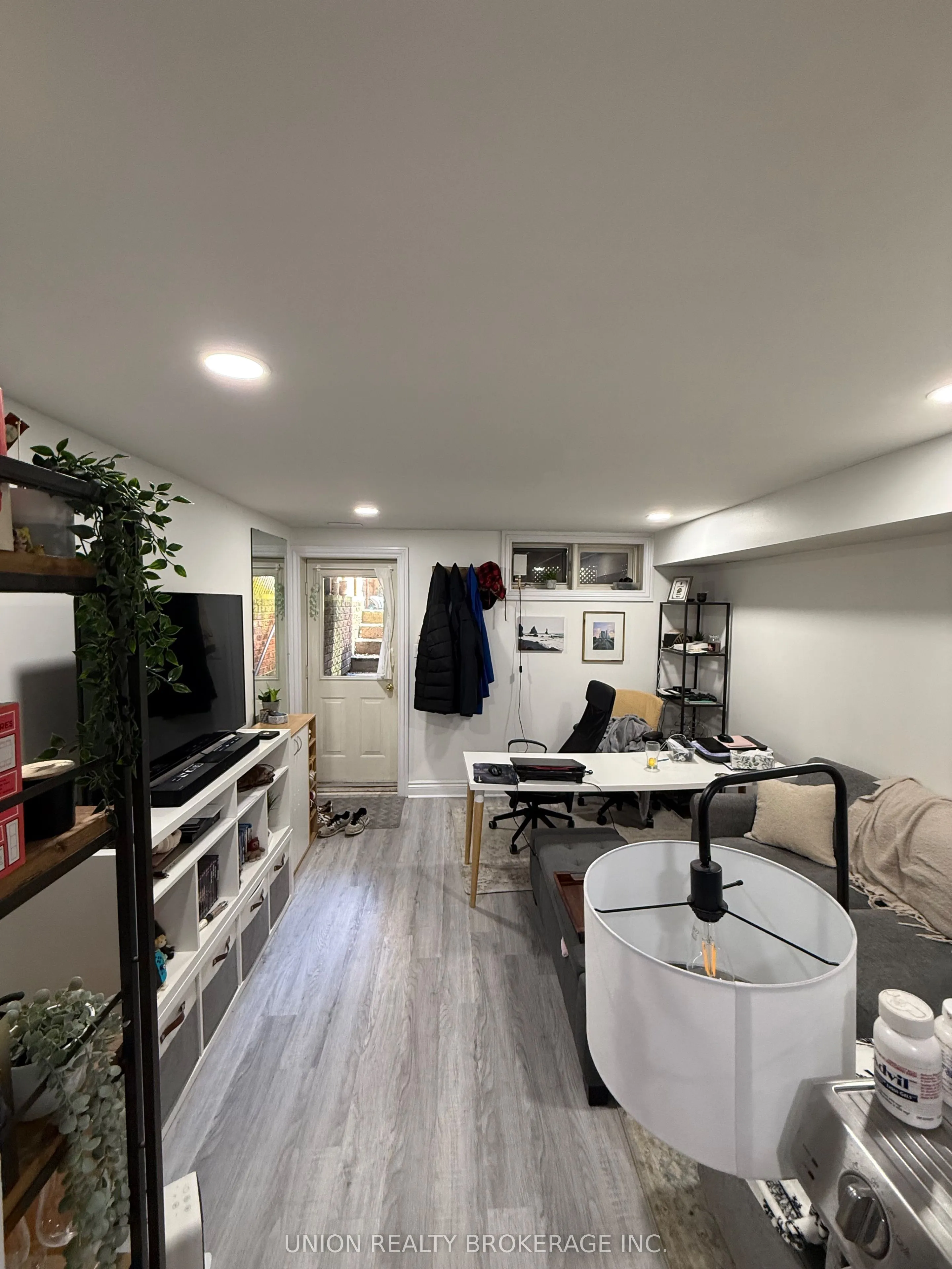 105A Gough Avenue #Lower