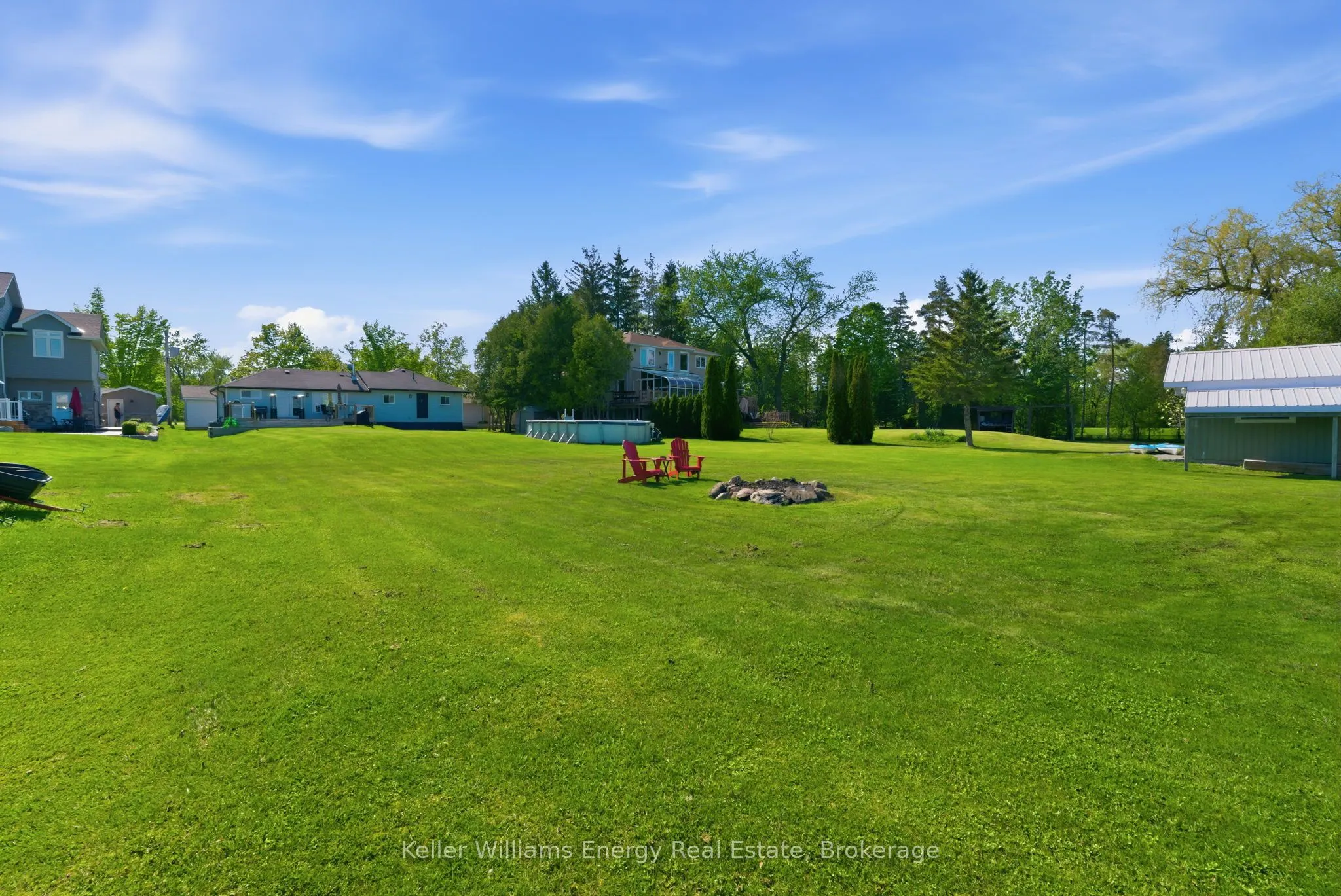67 Edgewood Crescent