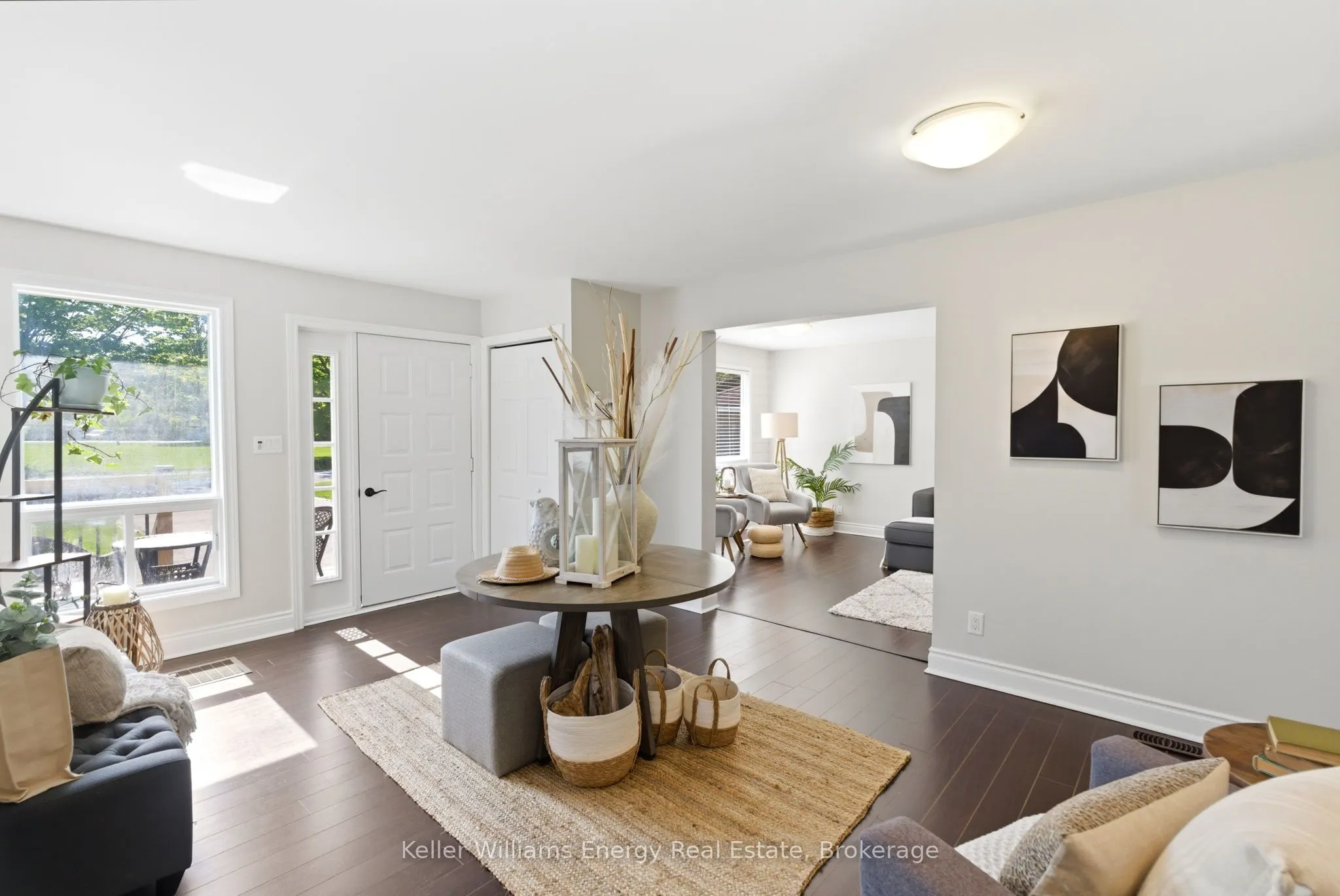 67 Edgewood Crescent