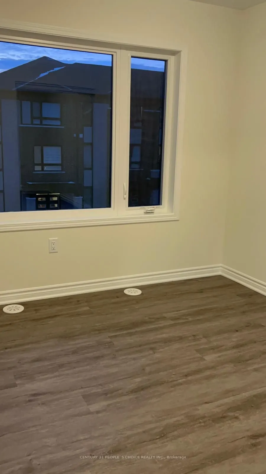 3361 Thunderbird Promenade E