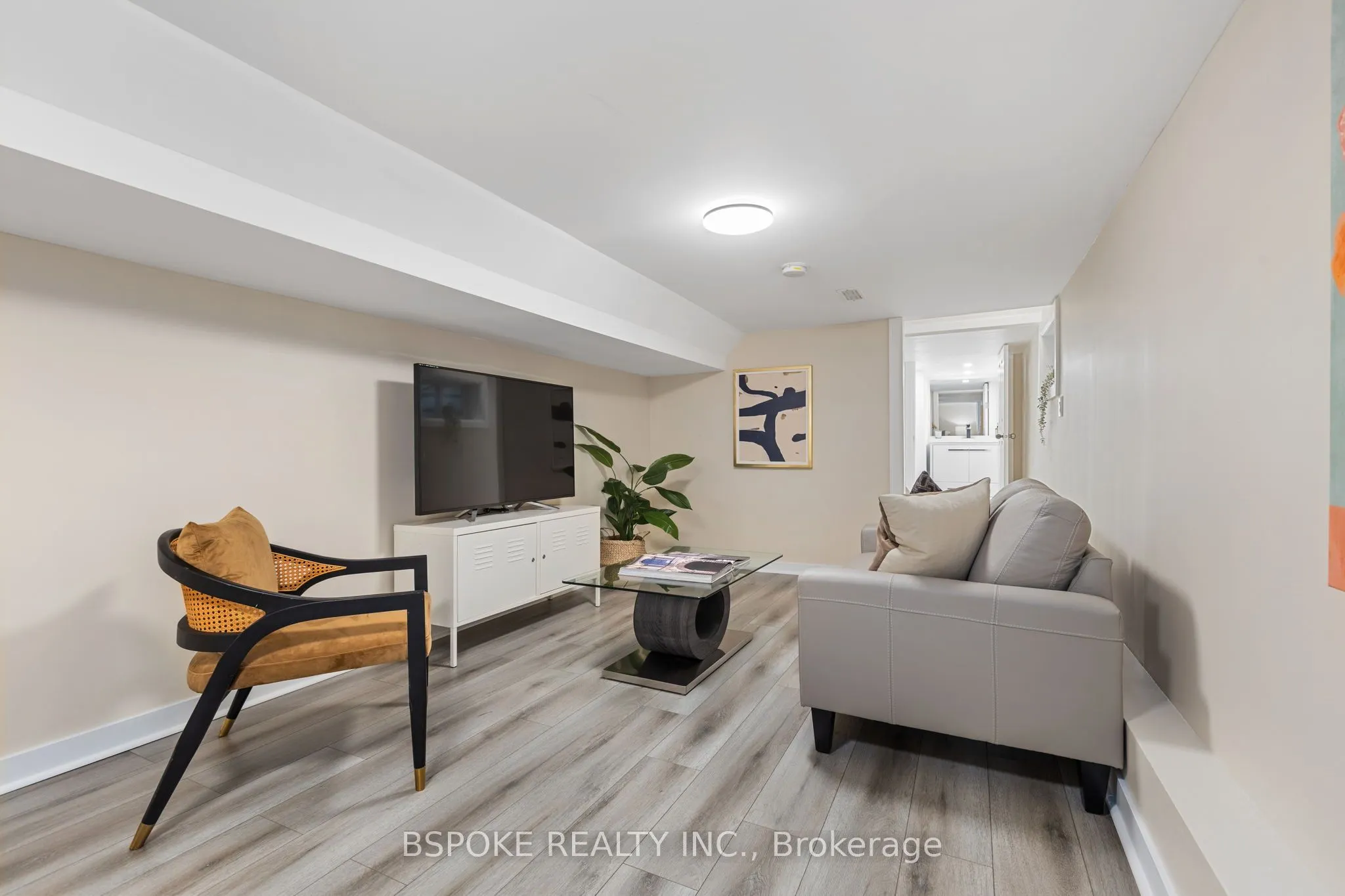 75 Laing Street