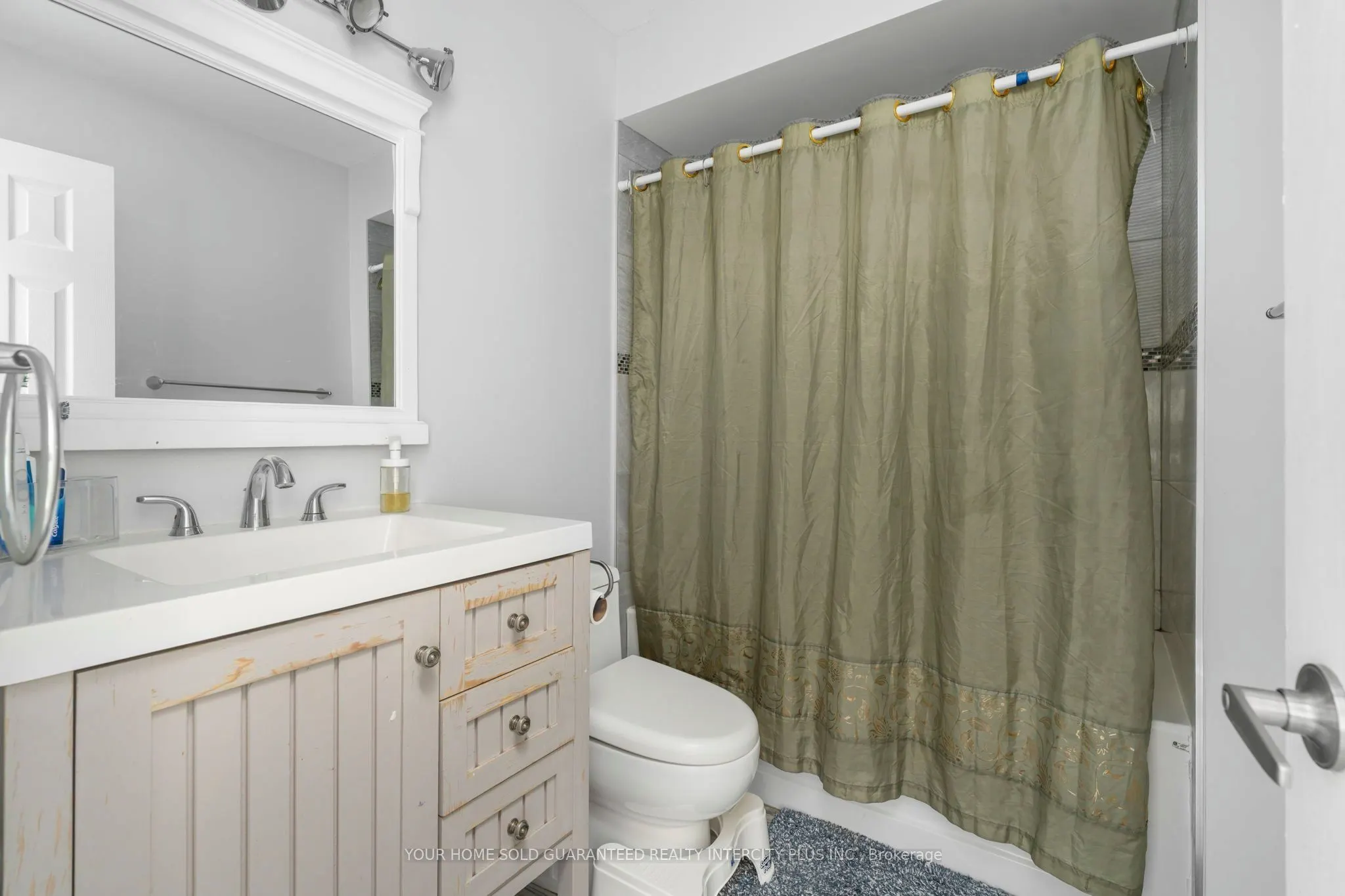 10 Rodda Boulevard #91