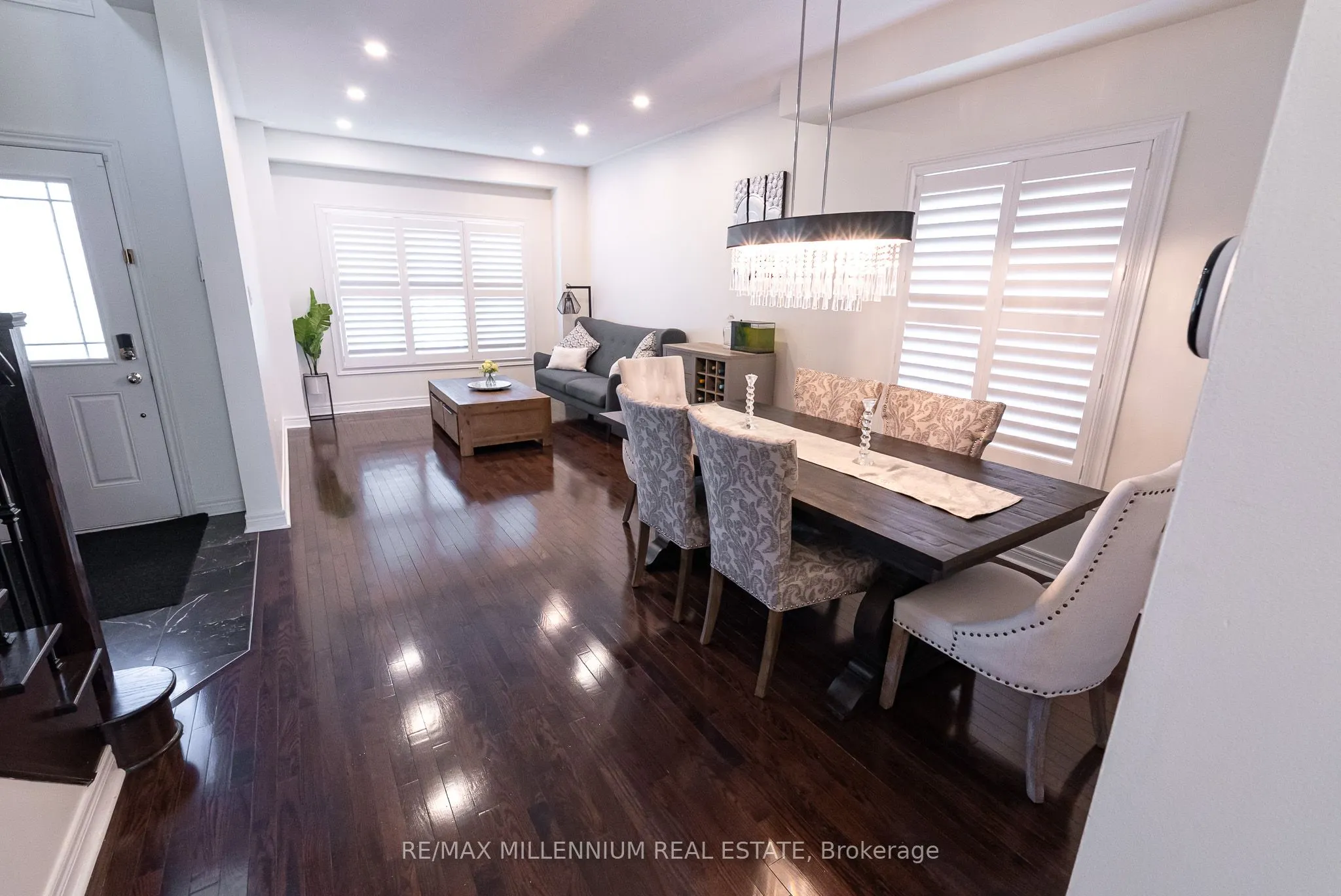 19 Bellotti Crescent