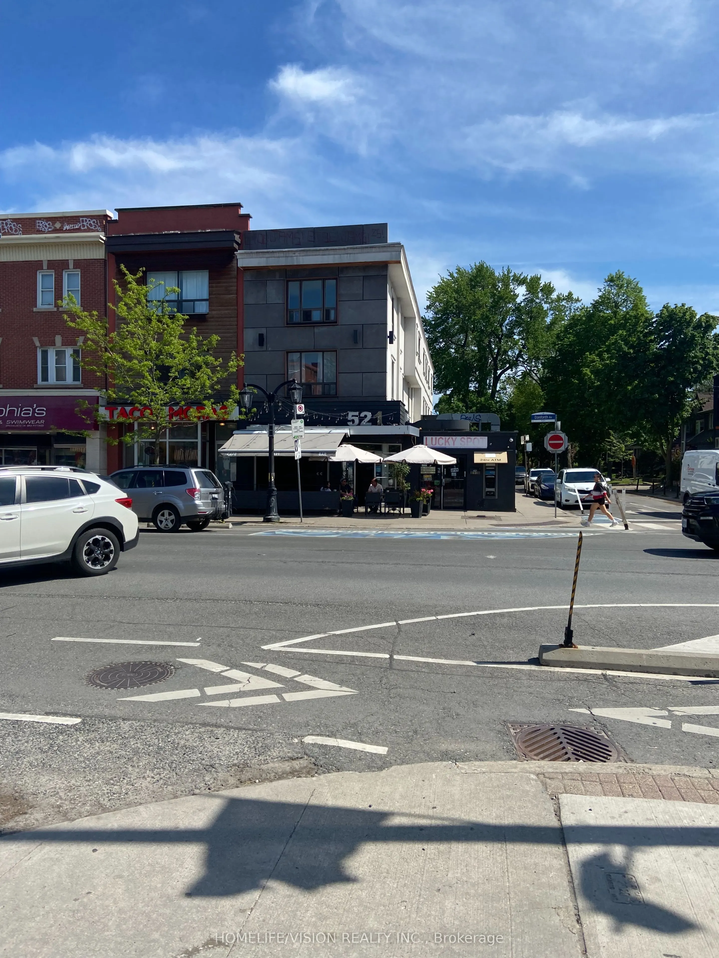 521 Danforth Avenue #000