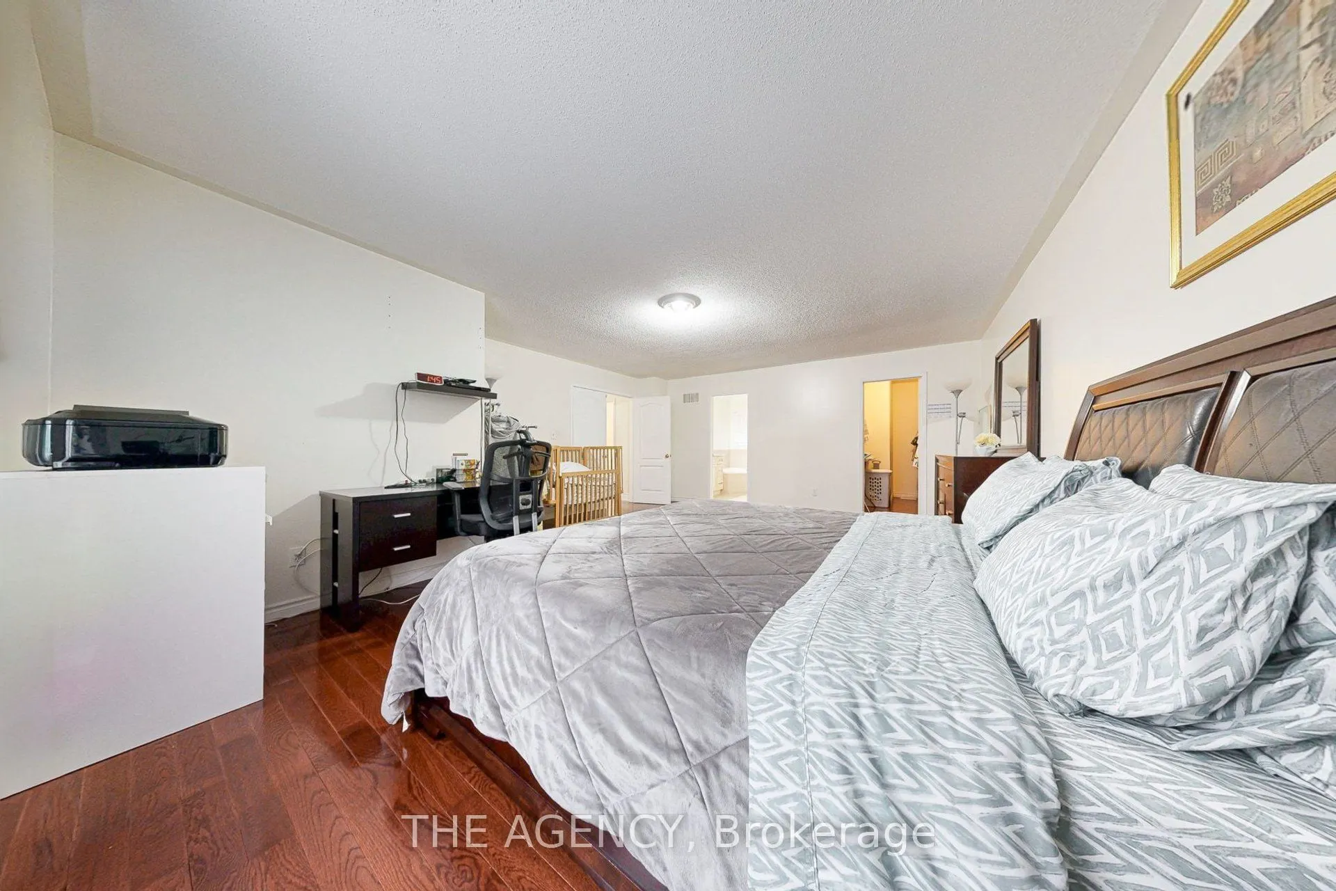 31 Seward Crescent