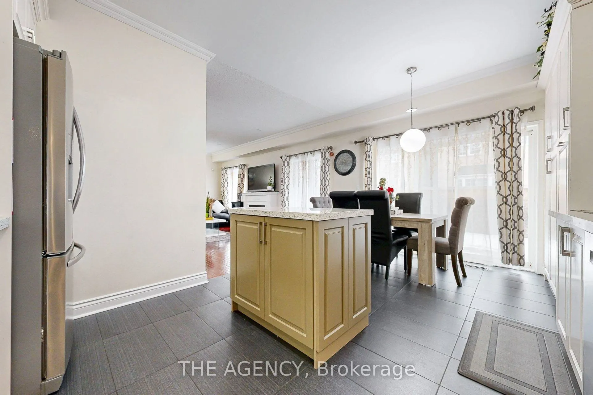 31 Seward Crescent
