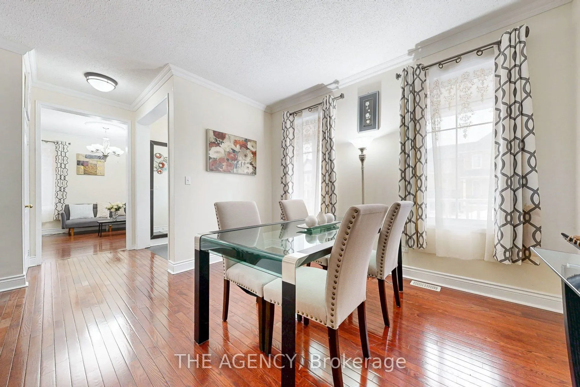 31 Seward Crescent