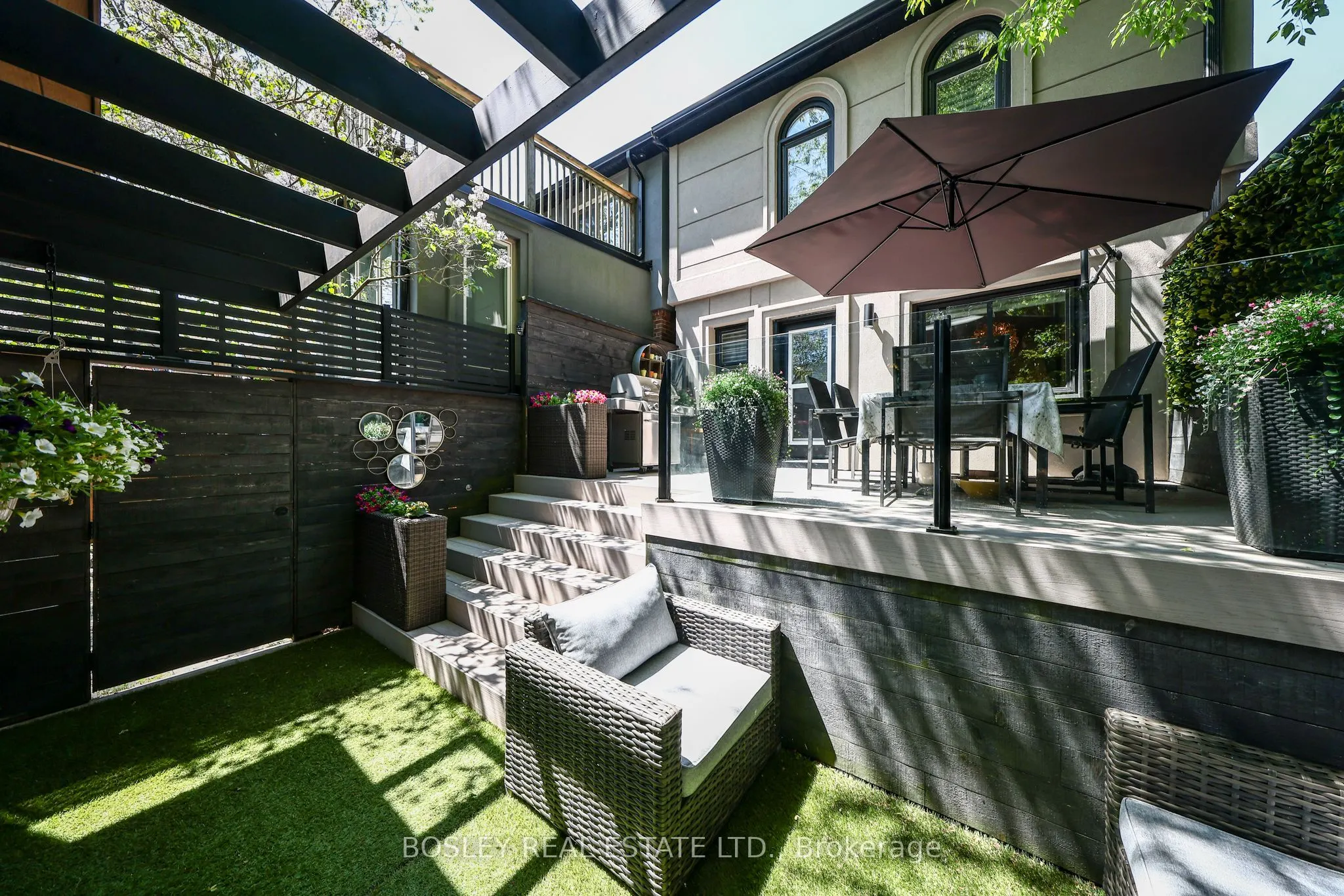 81 Courcelette Road
