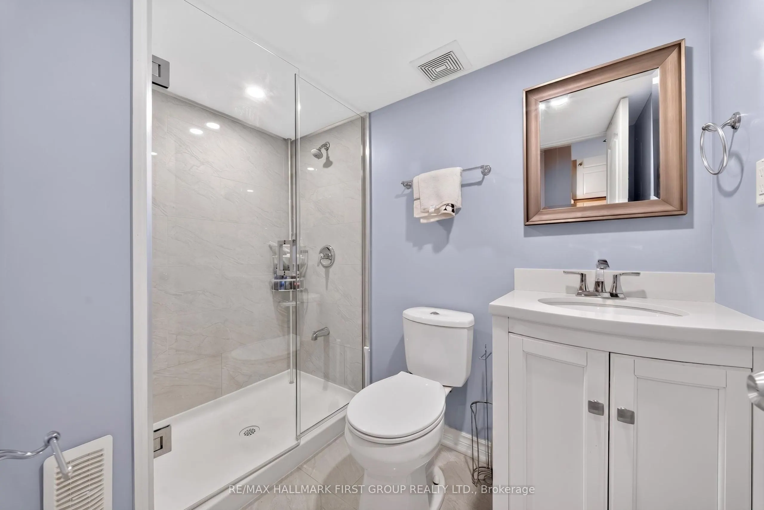 121 Blackwell Crescent