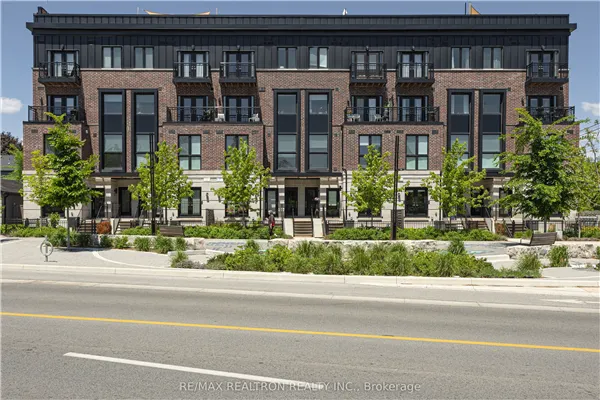100 Coxwell Avenue #TH7