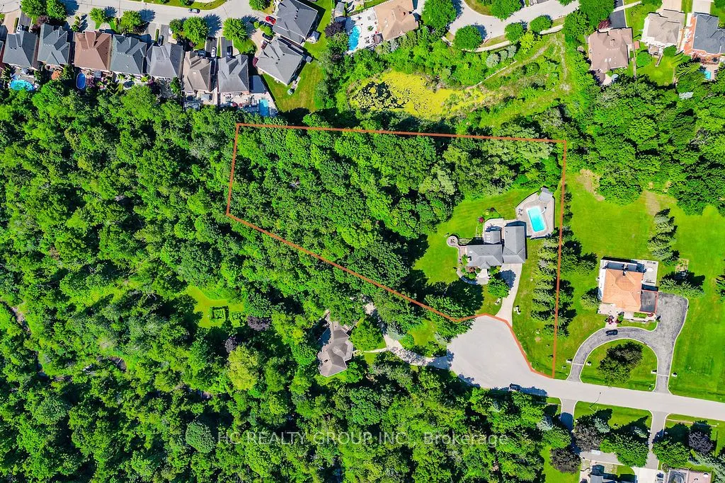 12 Bunting Court