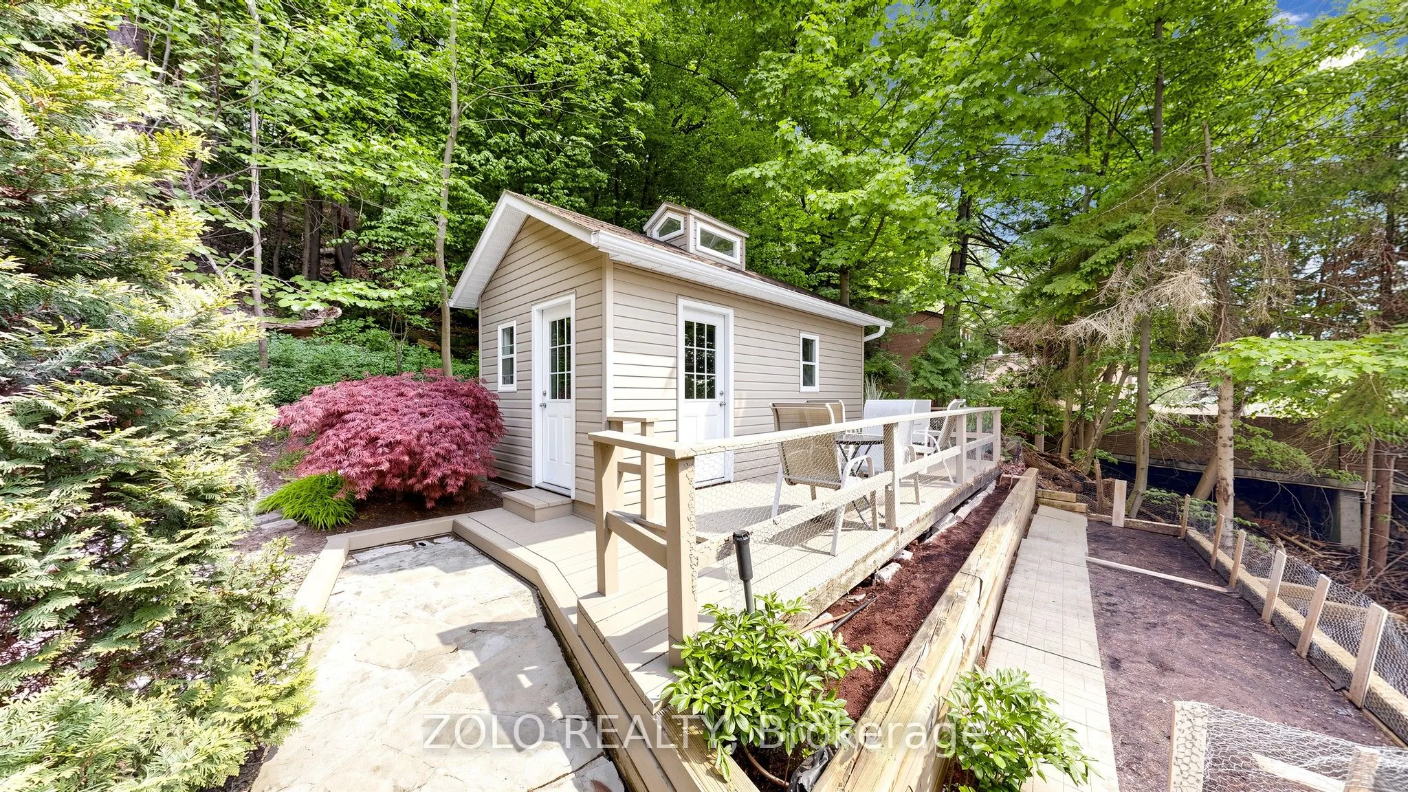 41 Meadowcliffe Drive