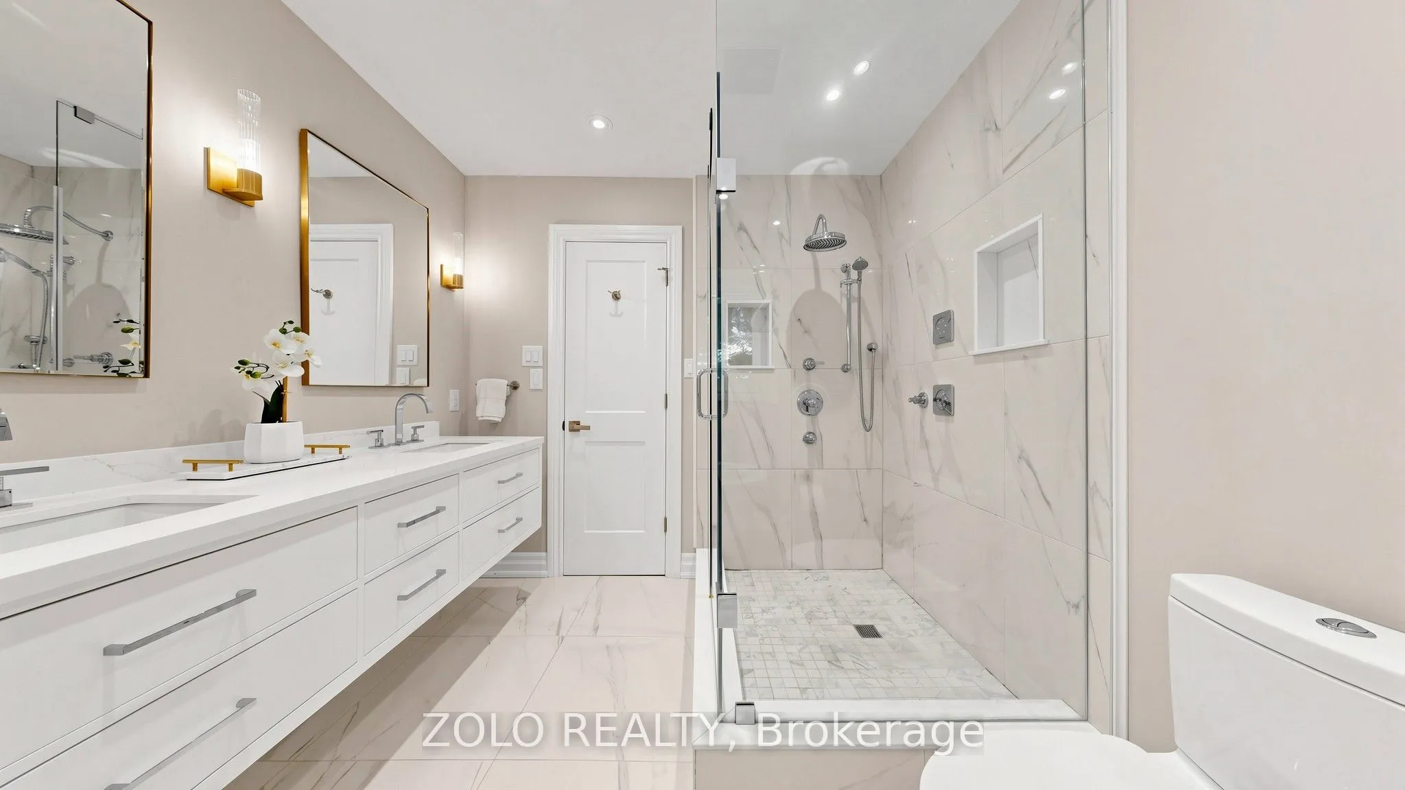 41 Meadowcliffe Drive