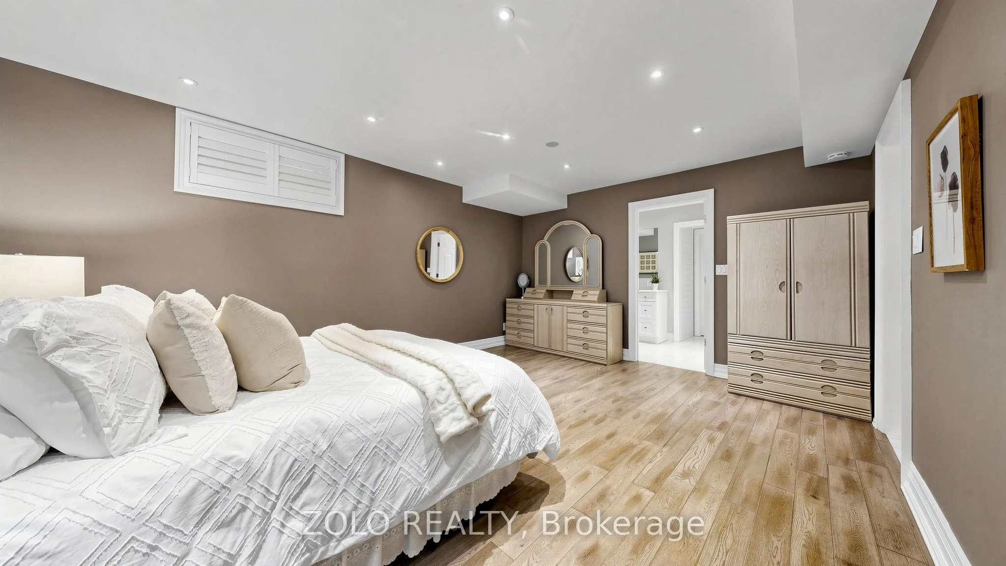 41 Meadowcliffe Drive