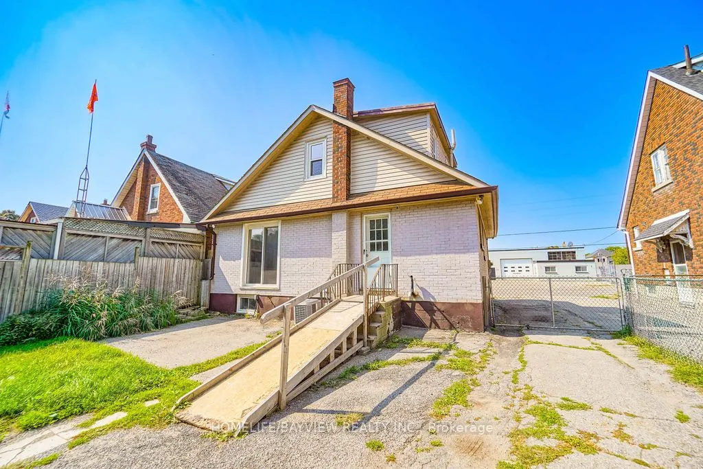 187 Park Road S