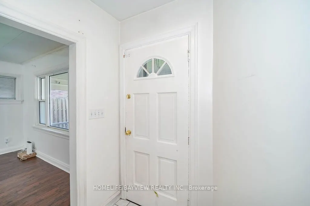 187 Park Road S