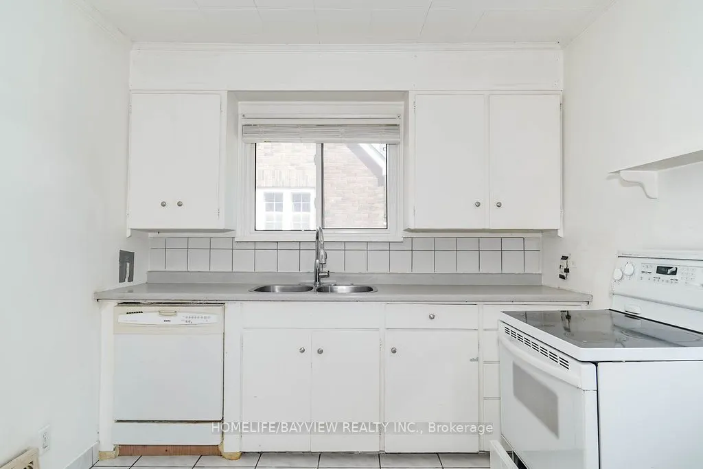 187 Park Road S