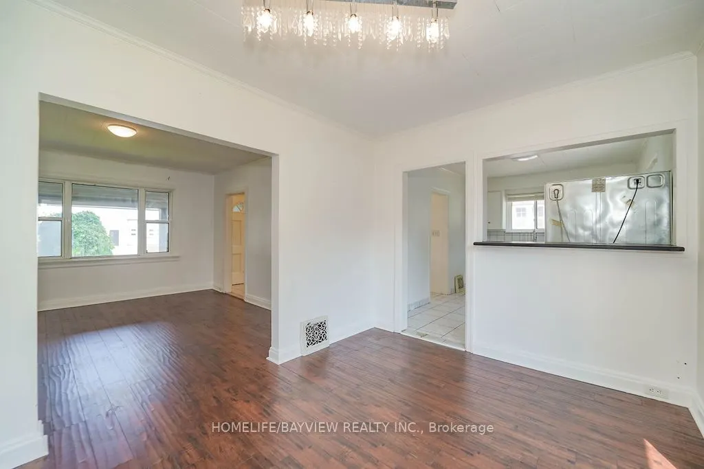 187 Park Road S