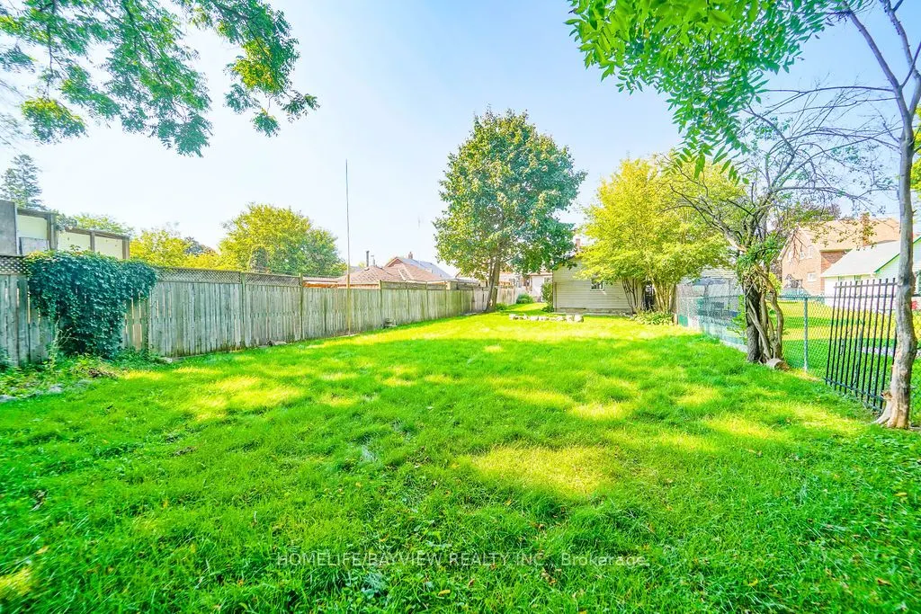 187 Park Road S