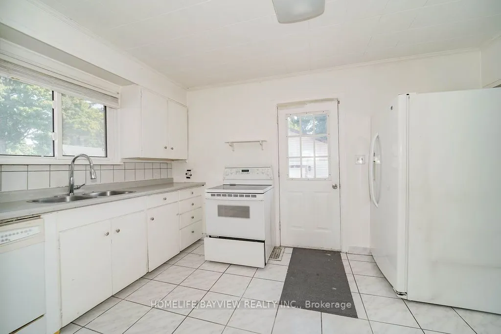 187 Park Road S