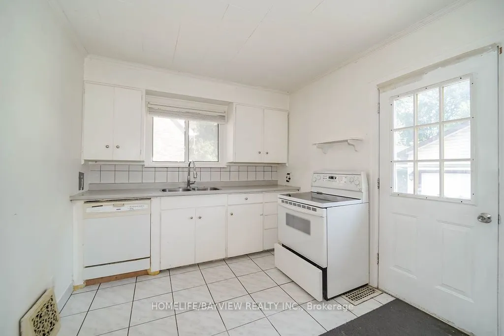187 Park Road S