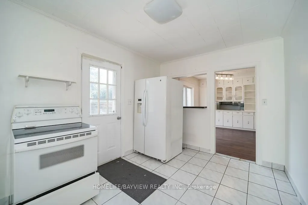 187 Park Road S