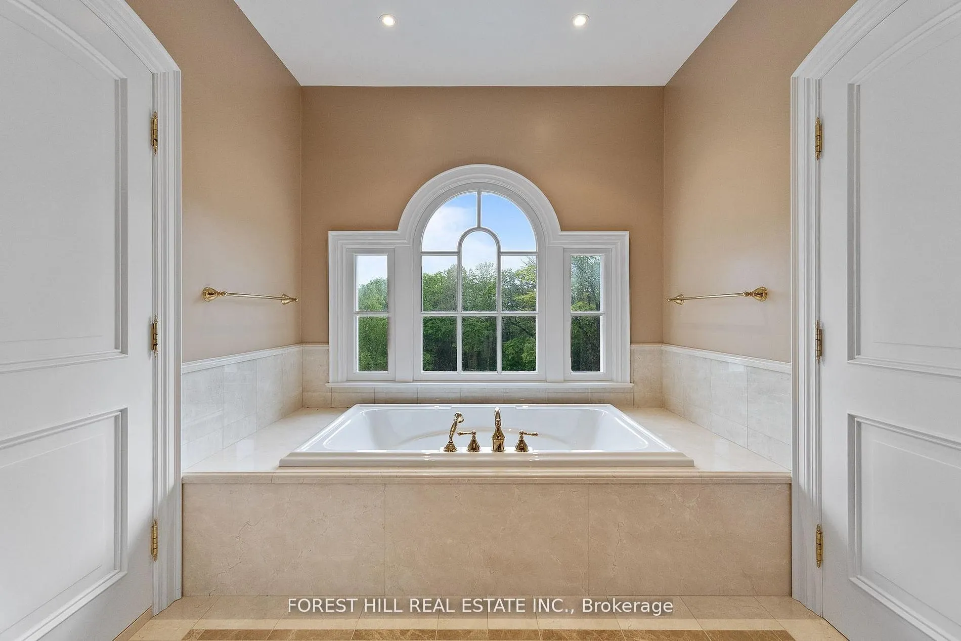 68 Crows Pass Road