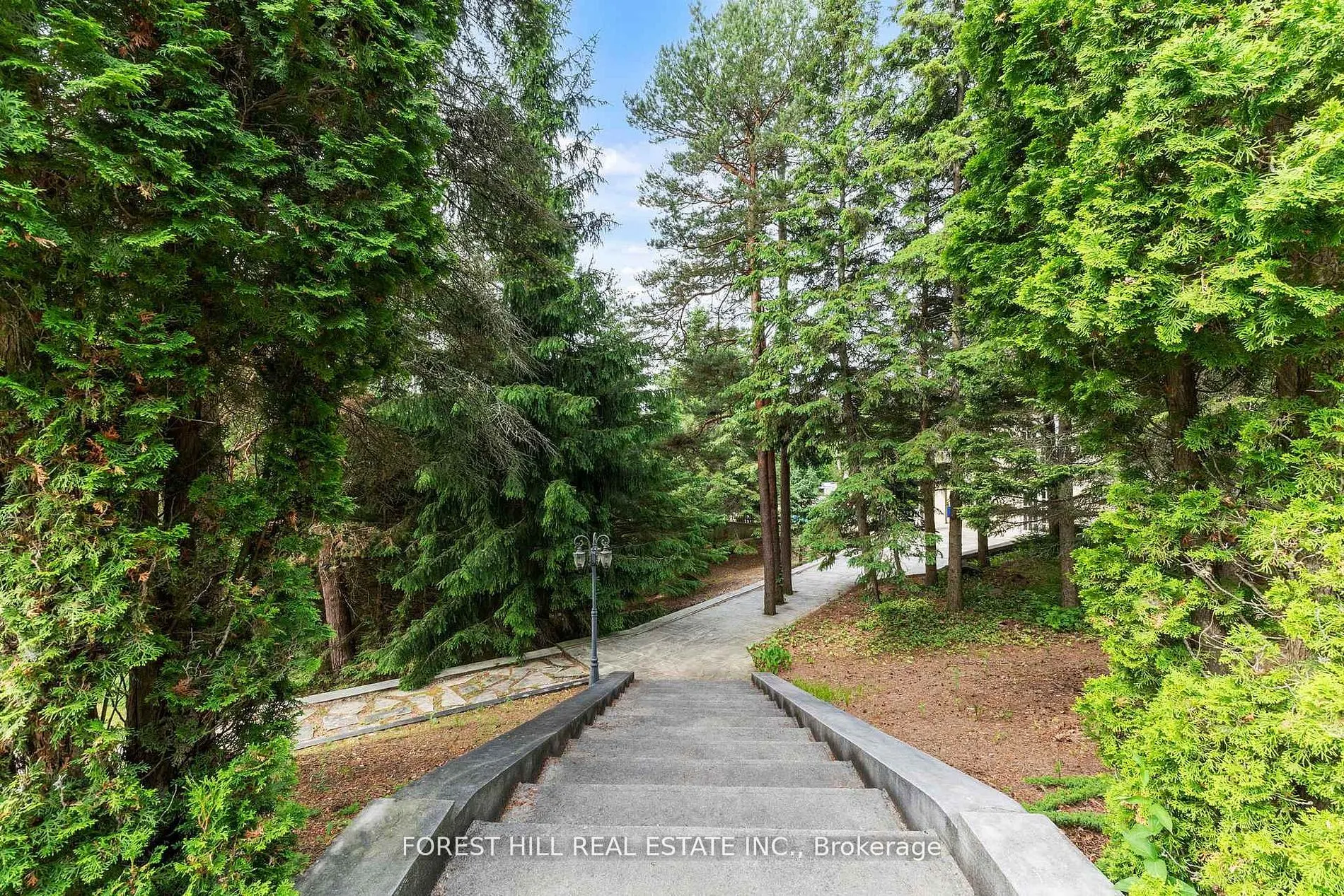 68 Crows Pass Road