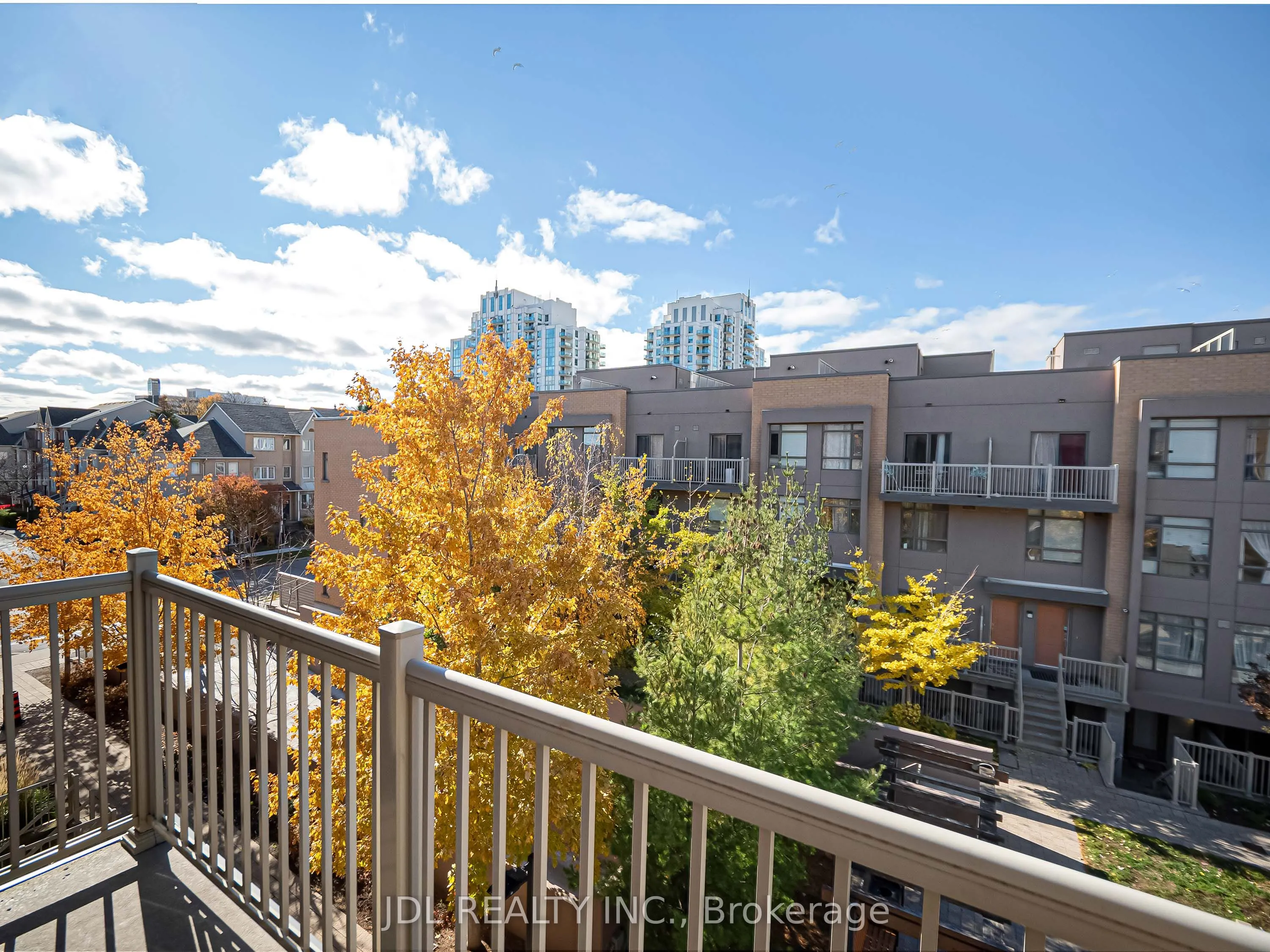 90 Orchid Place Drive #307