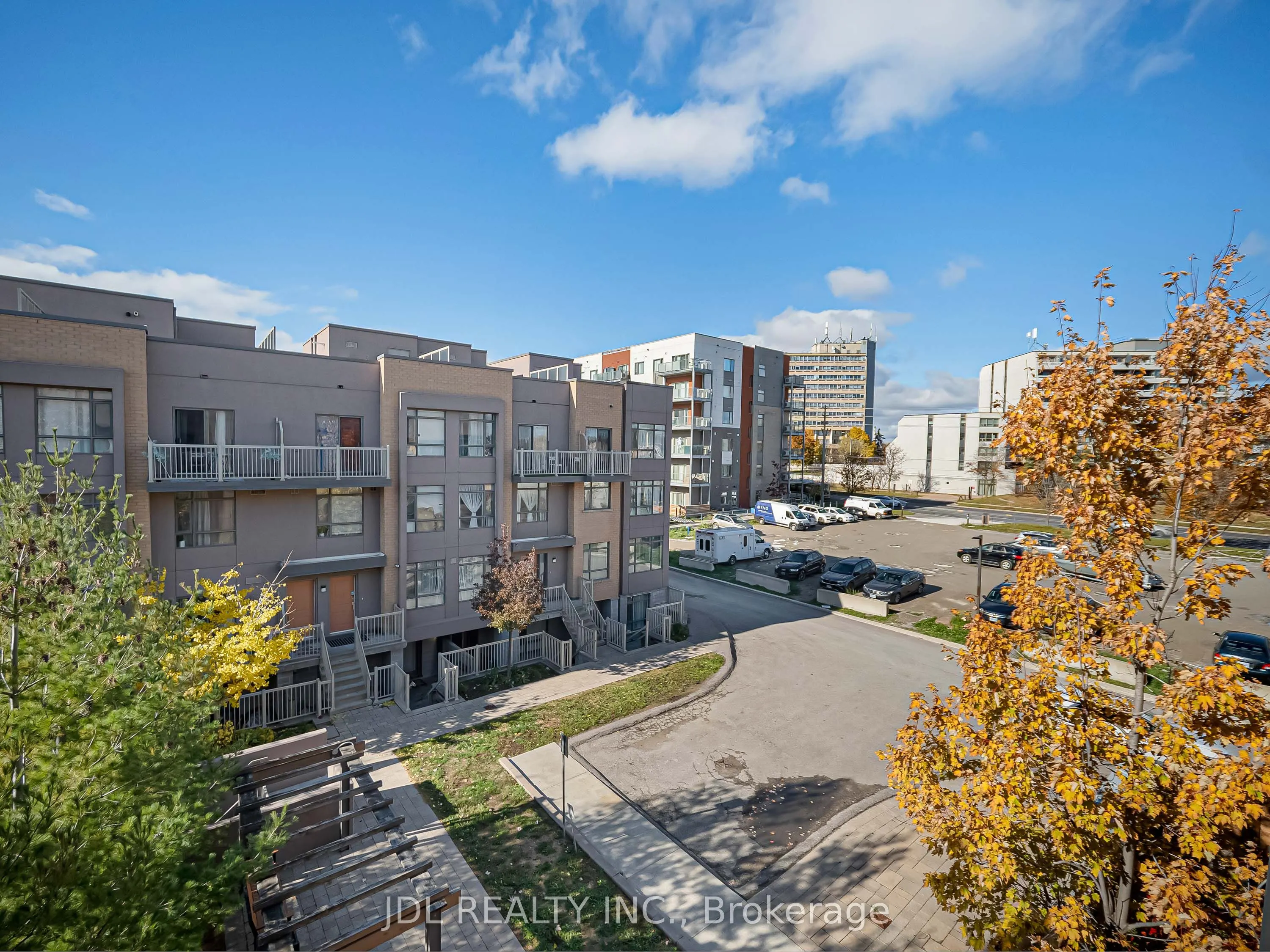 90 Orchid Place Drive #307