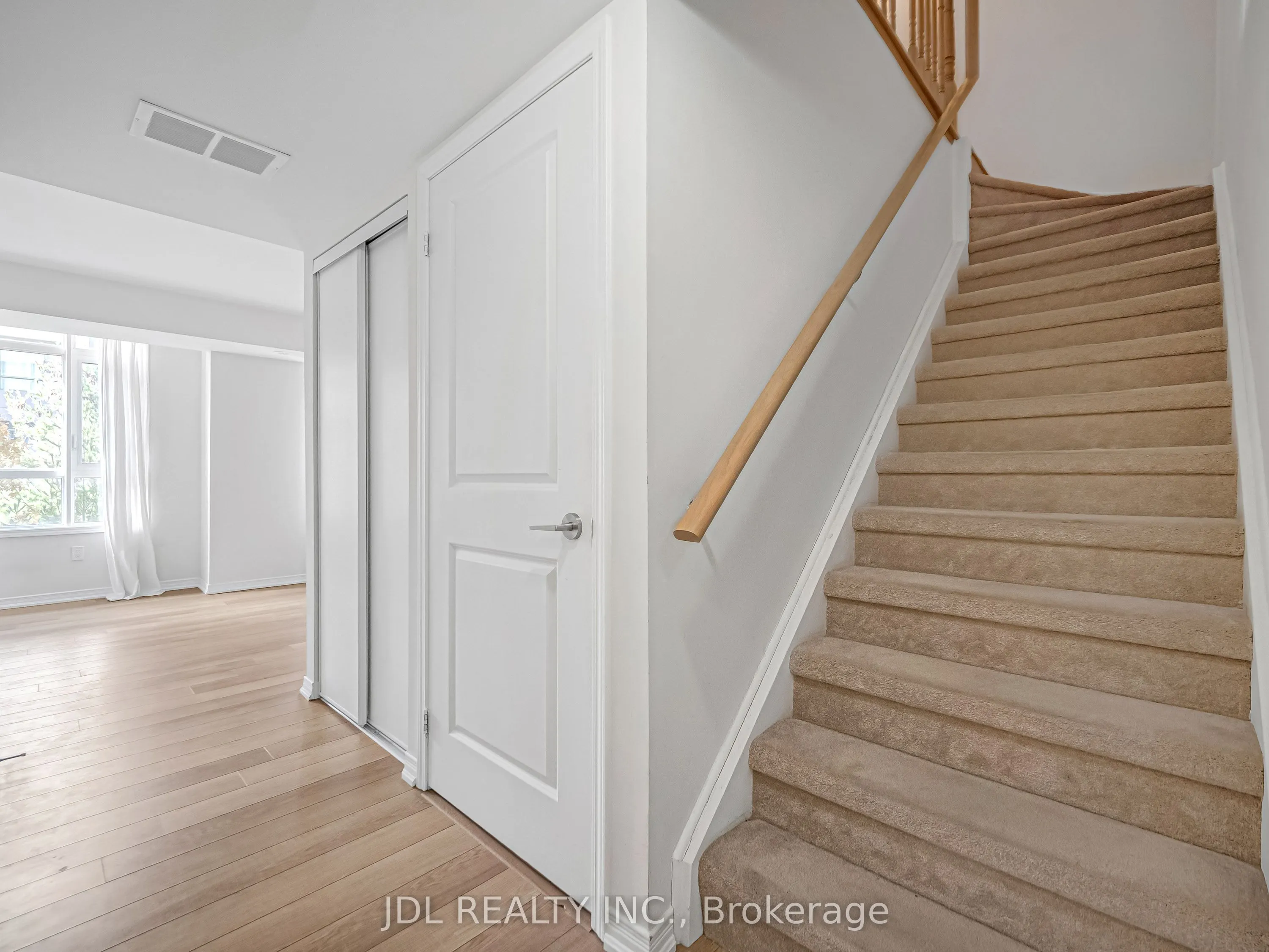 90 Orchid Place Drive #307