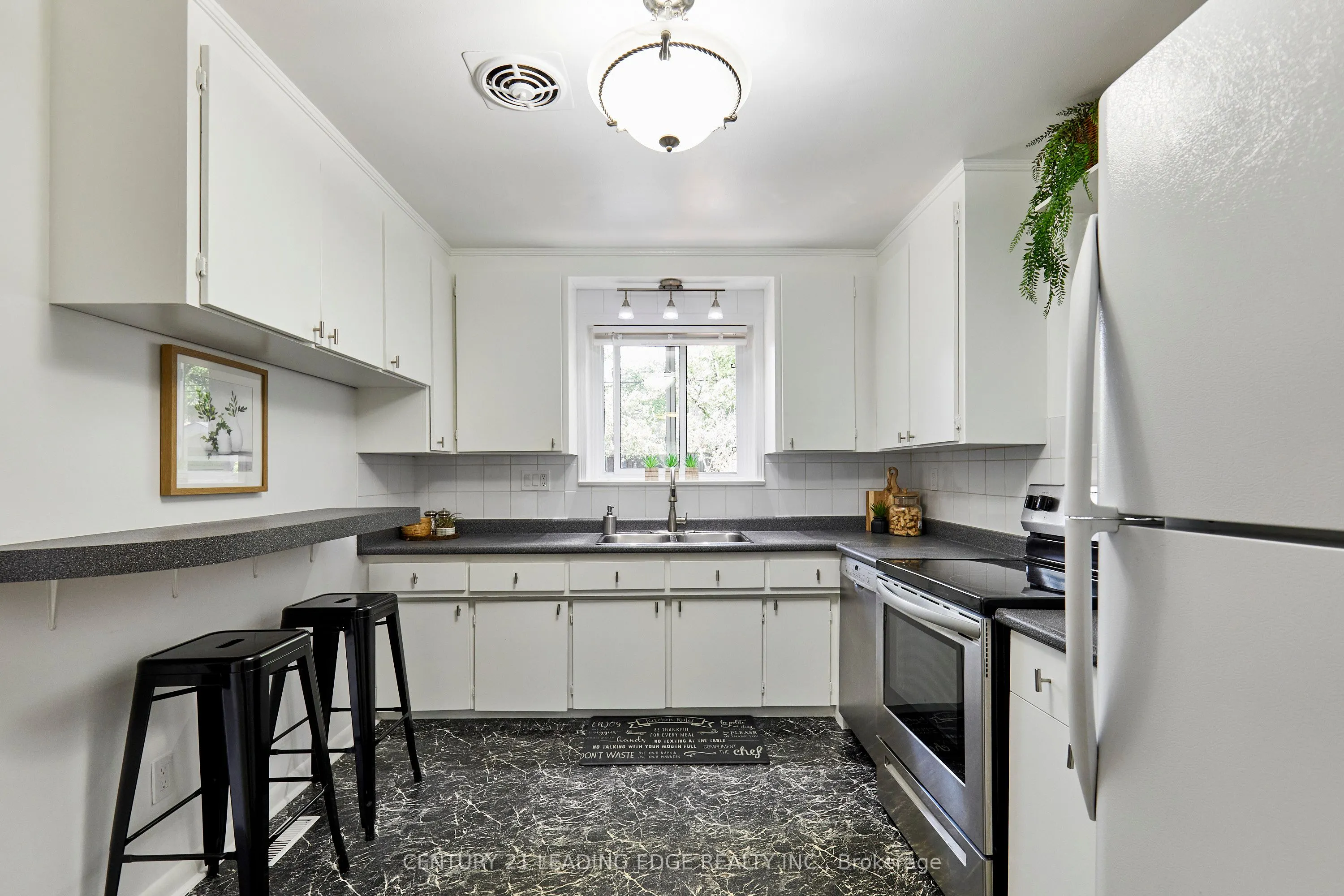 108 Gradwell Drive