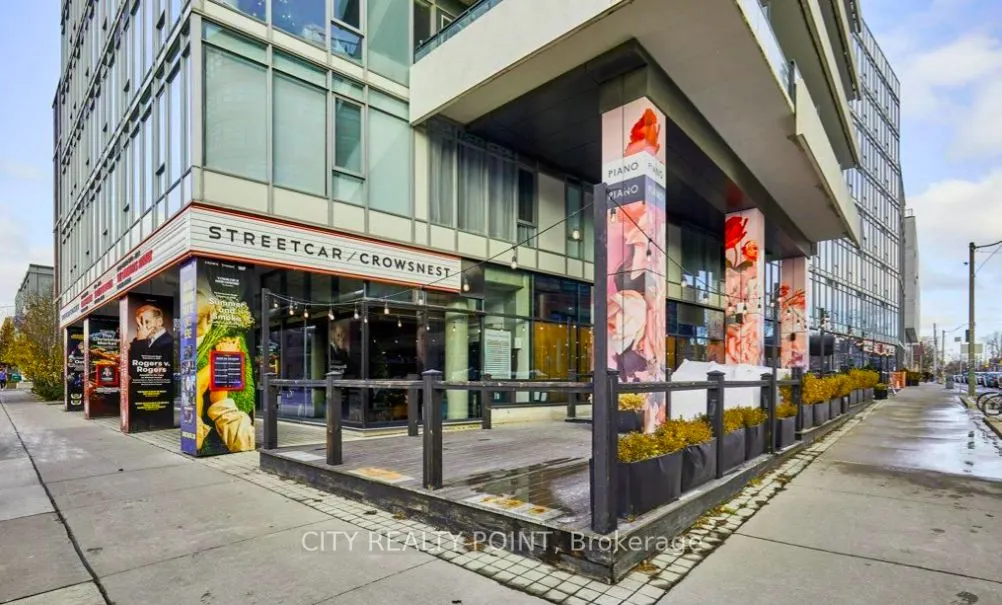 1190 Dundas Street E #505
