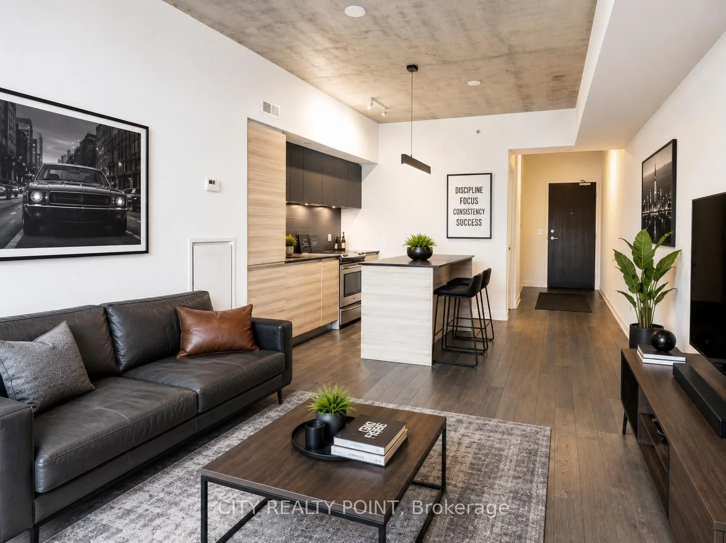1190 Dundas Street E #505
