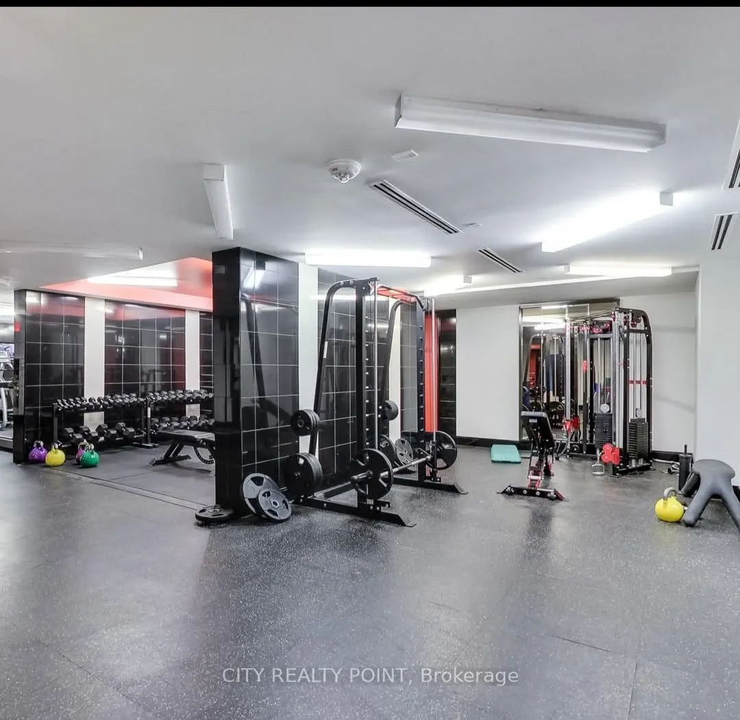 1190 Dundas Street E #505