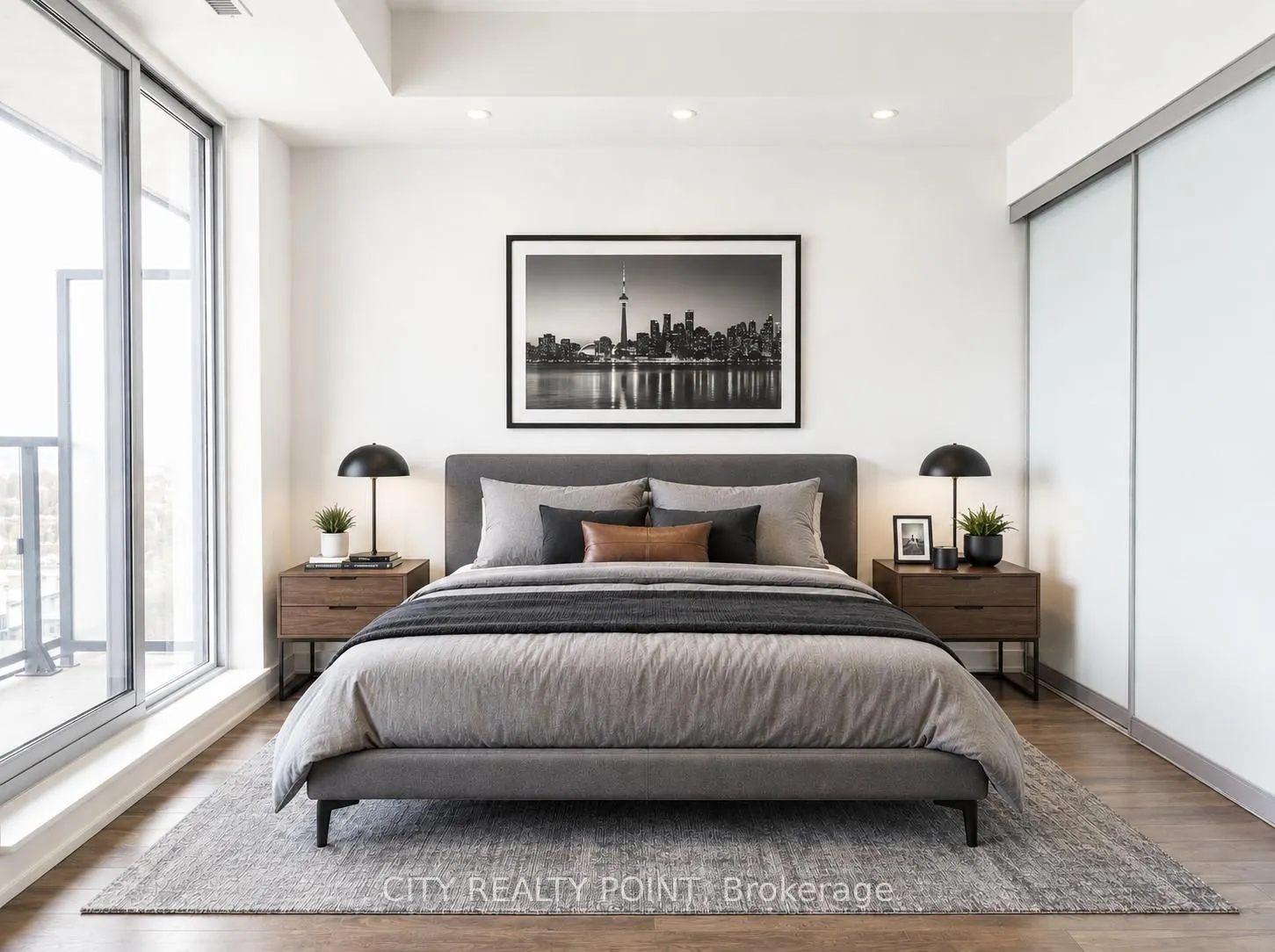 1190 Dundas Street E #505