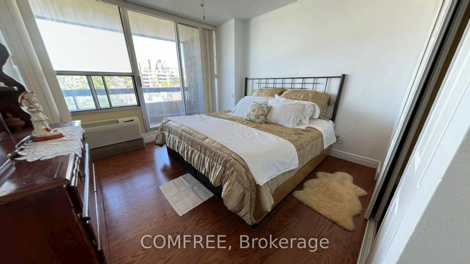 55 William Street E #505