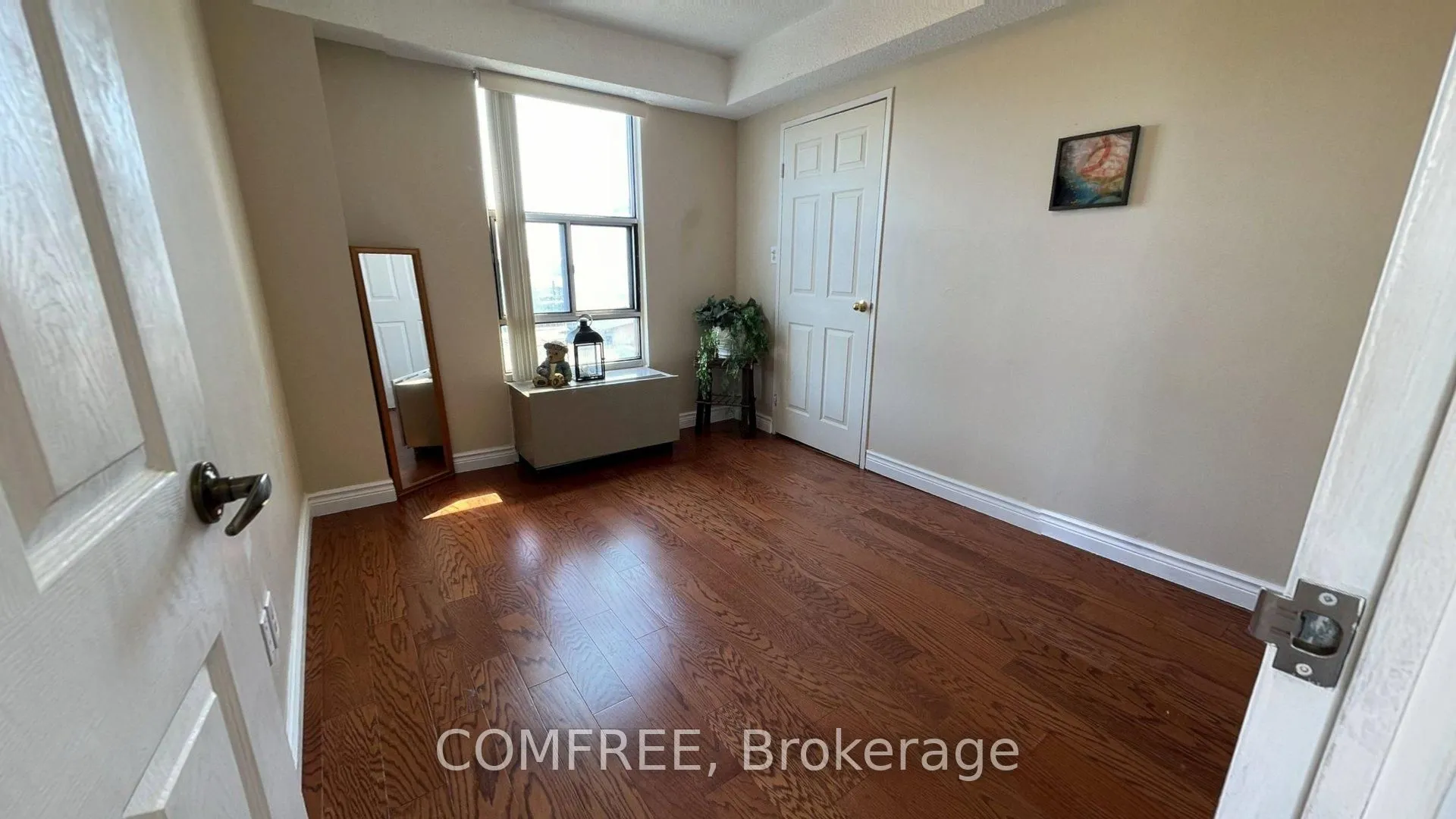 55 William Street E #505